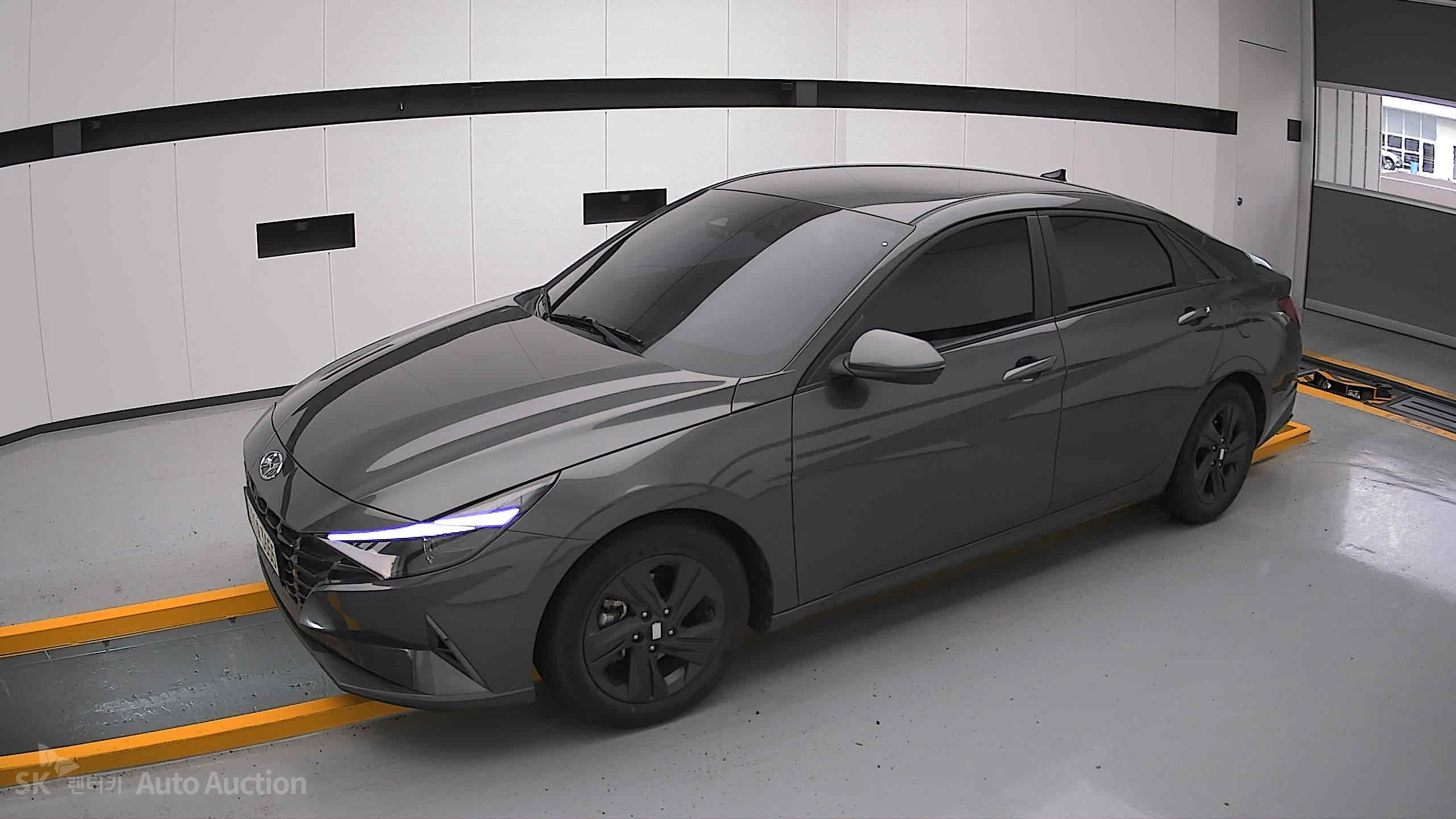 2023 - hyundai avante
