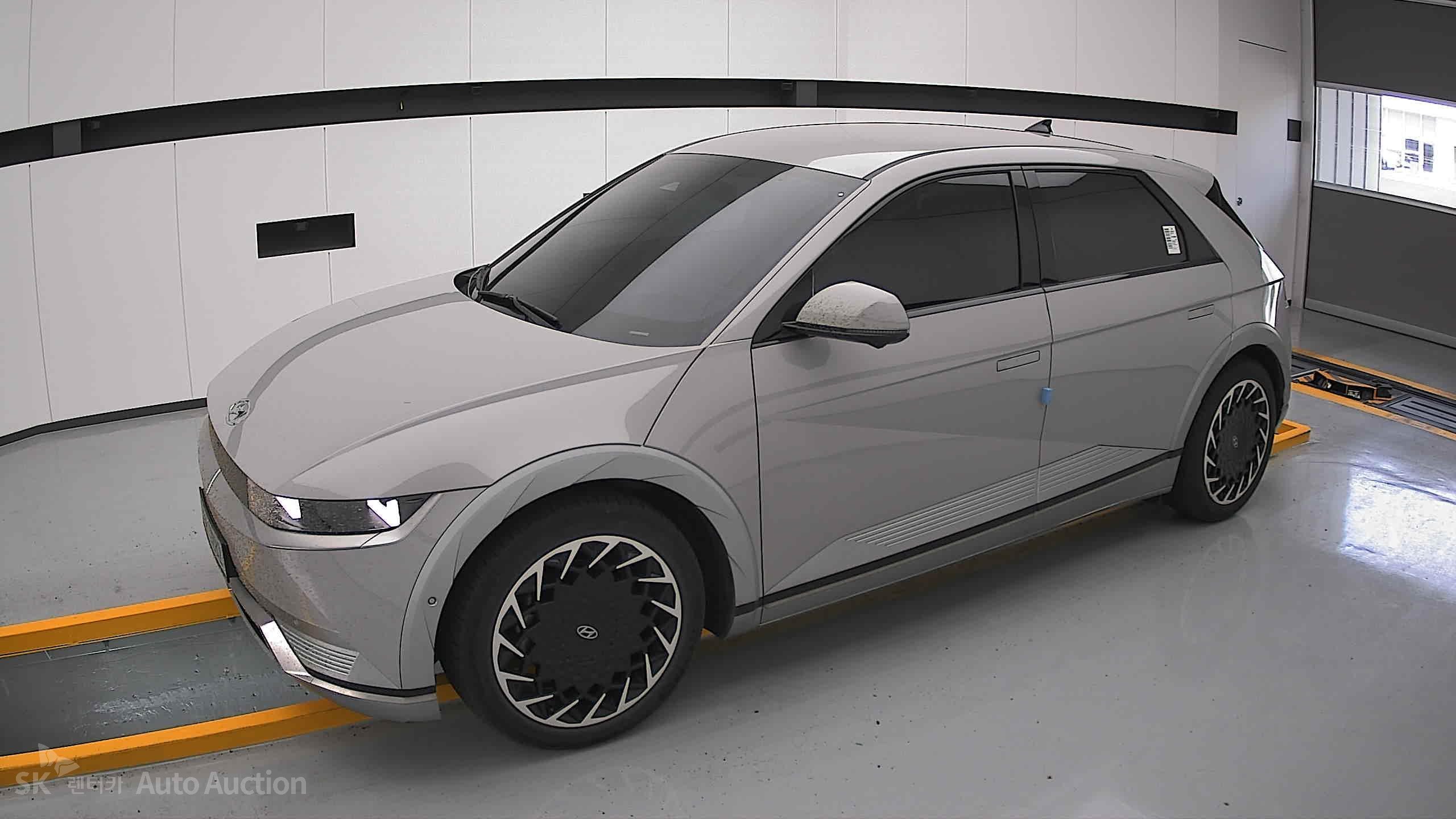 2022 - hyundai ioniq