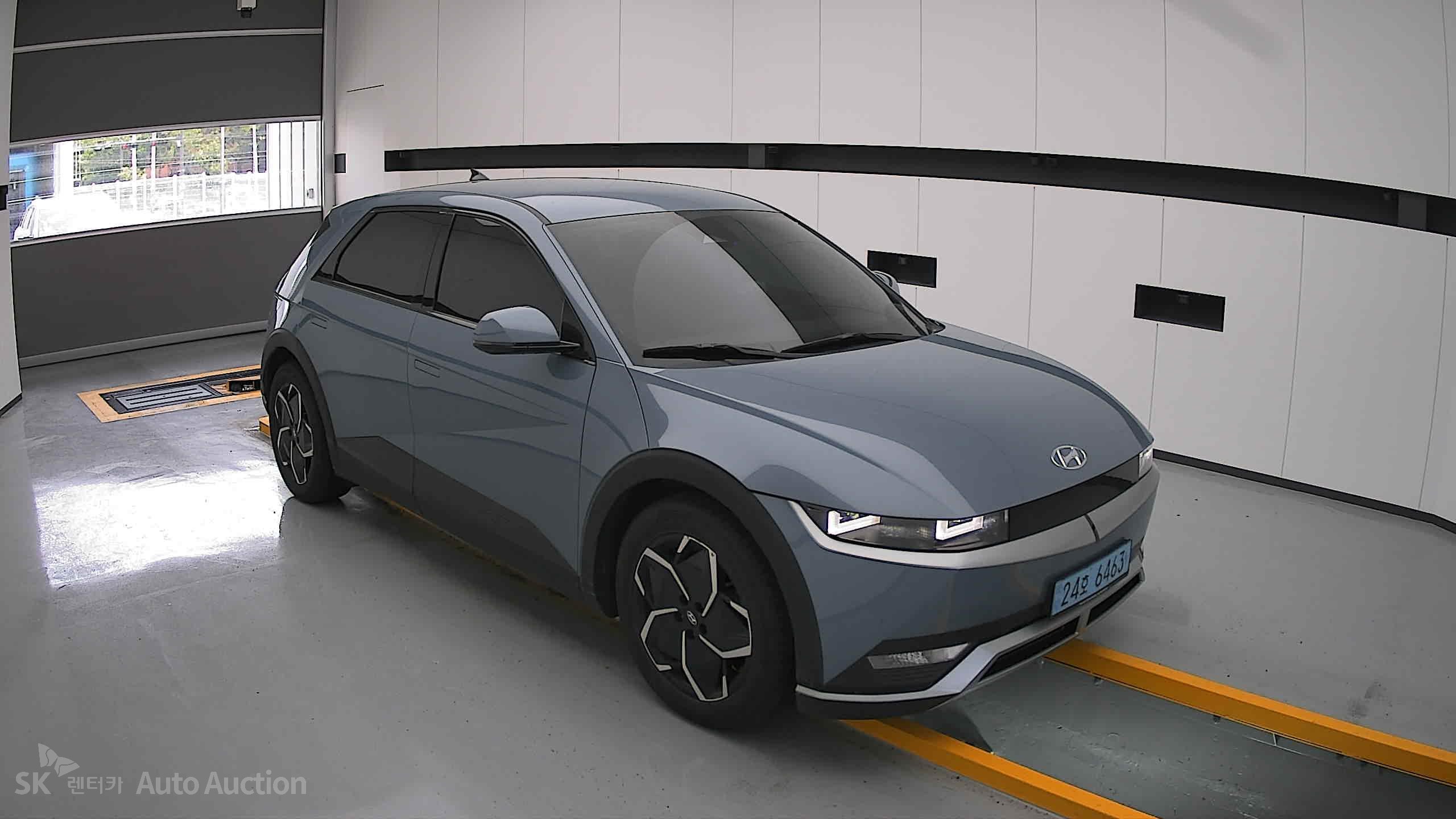 2022 - hyundai ioniq