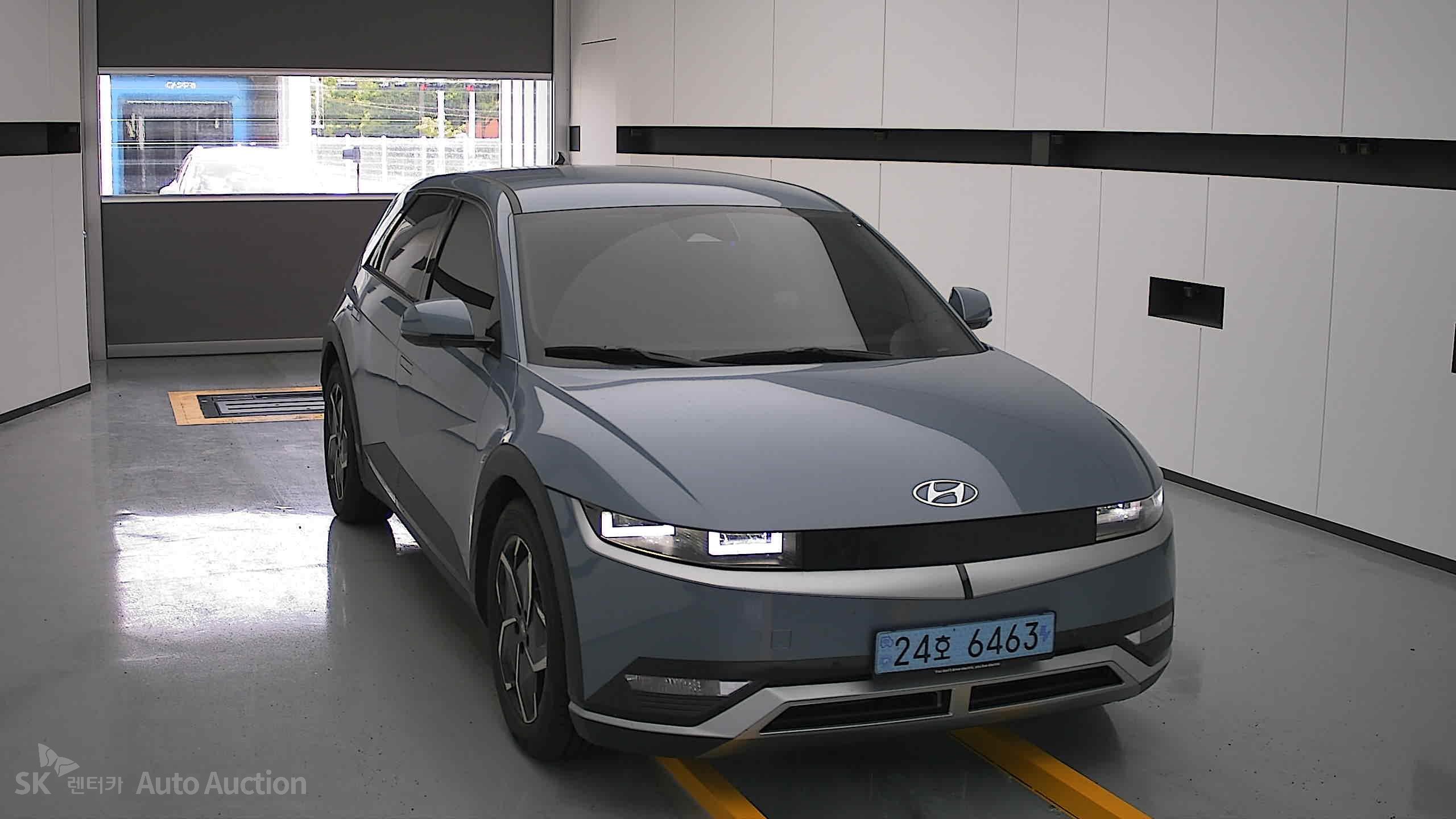 2022 - hyundai ioniq