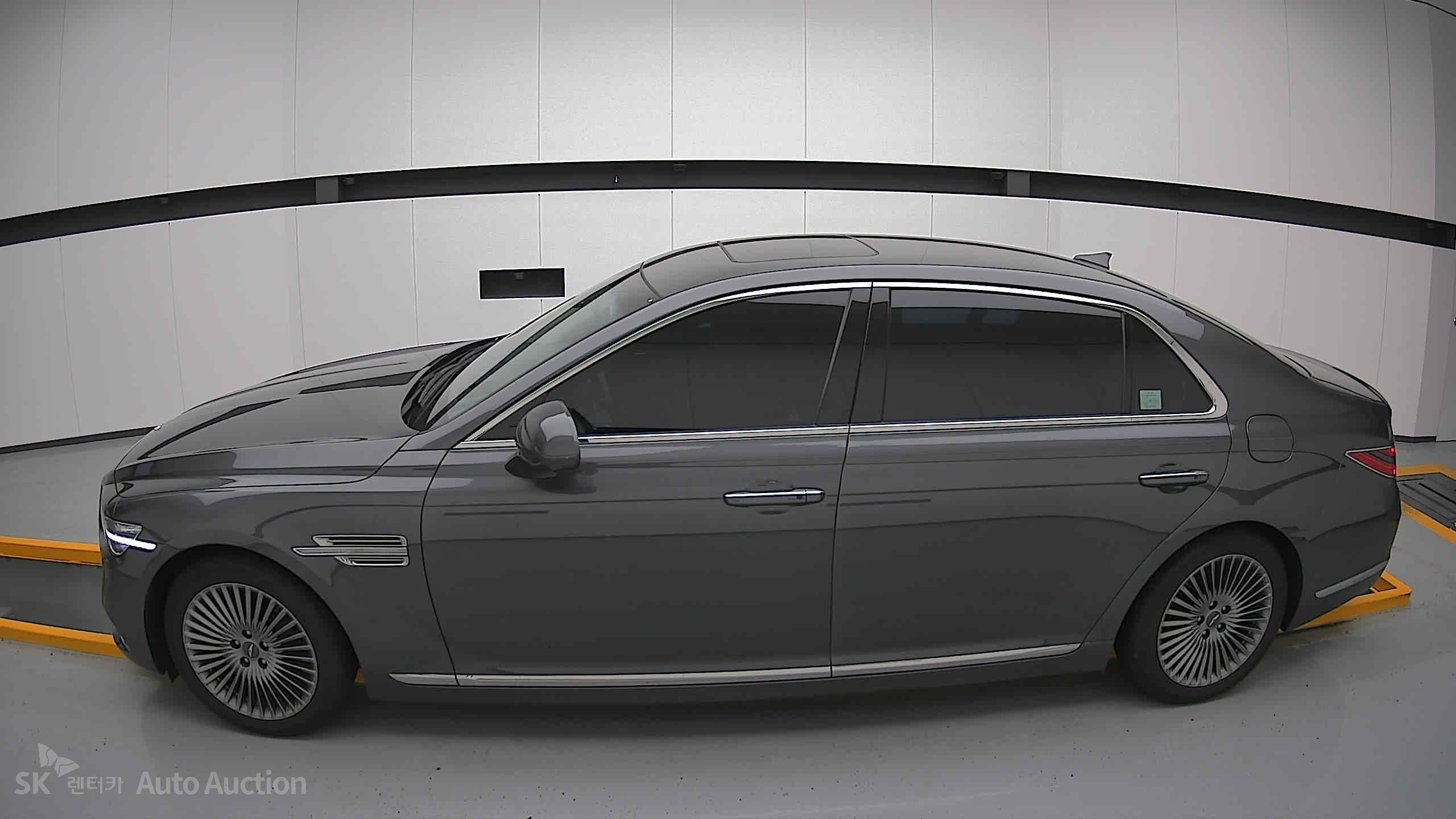 2020 - genesis g90