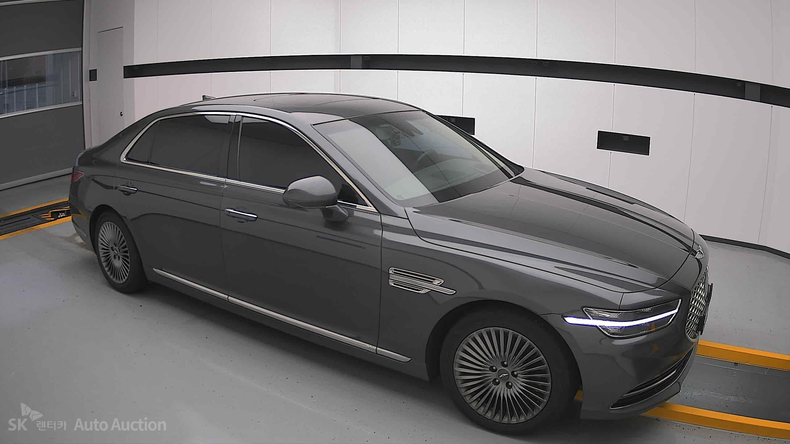 2020 - genesis g90