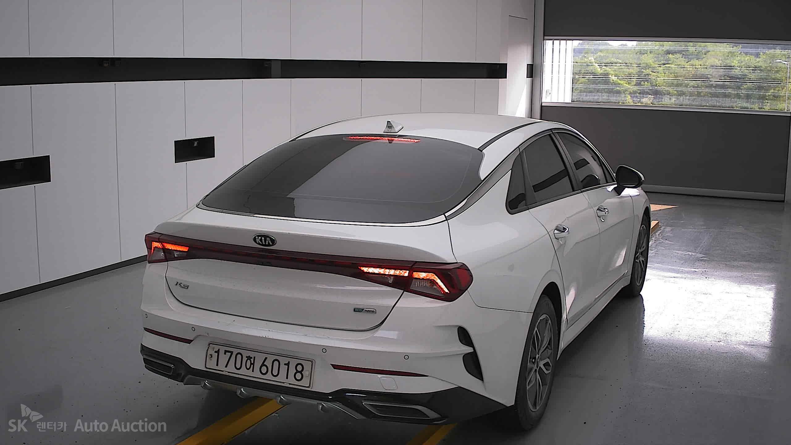 2021 - kia k5