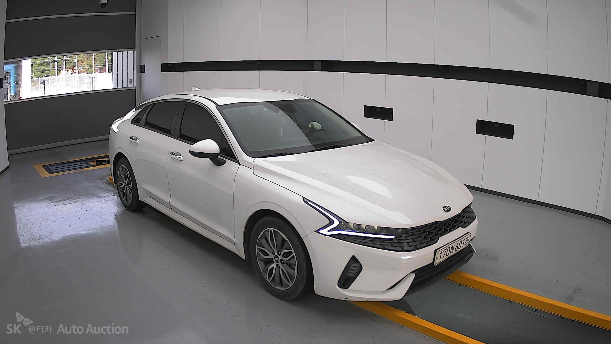 2021 - kia k5