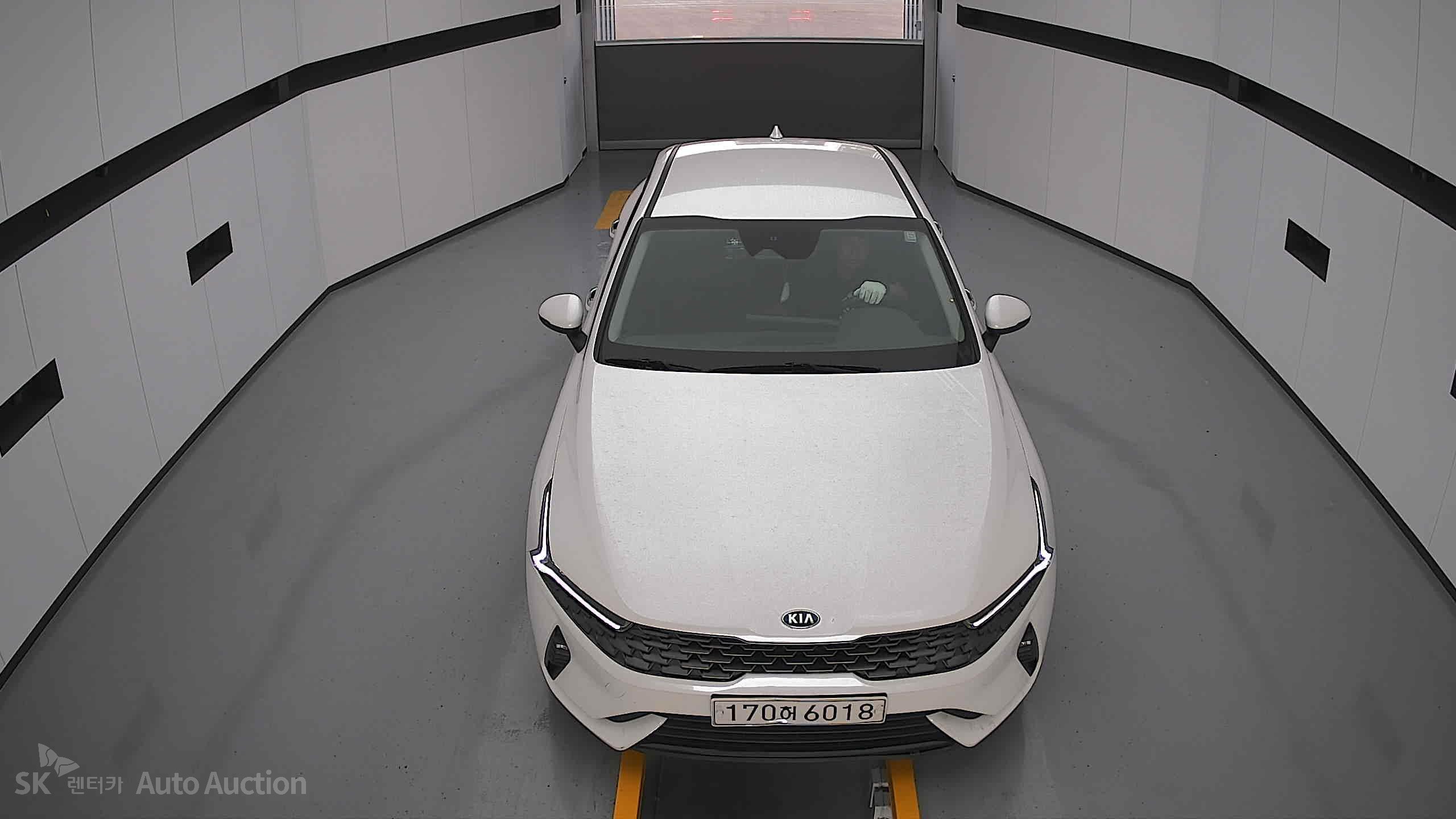 2021 - kia k5