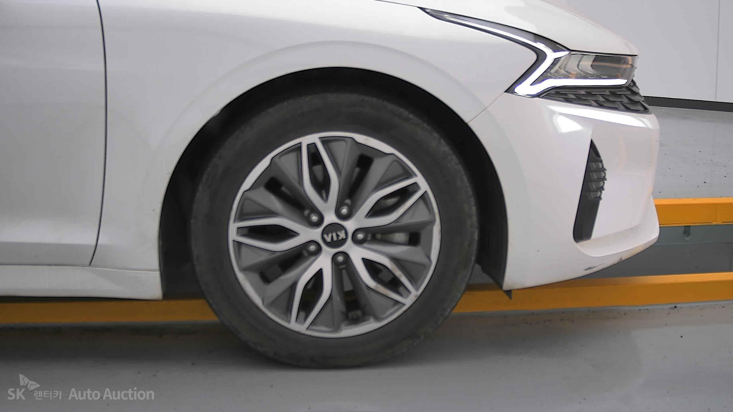 2021 - kia k5