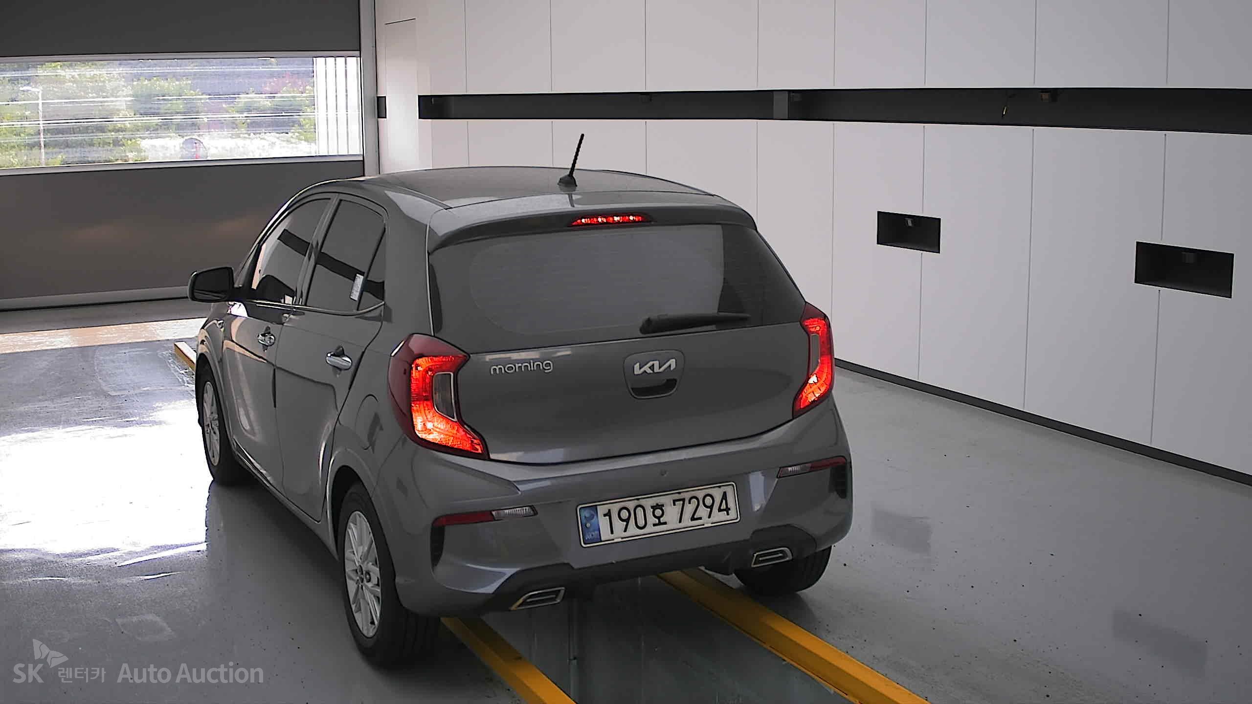 2022 - kia morning