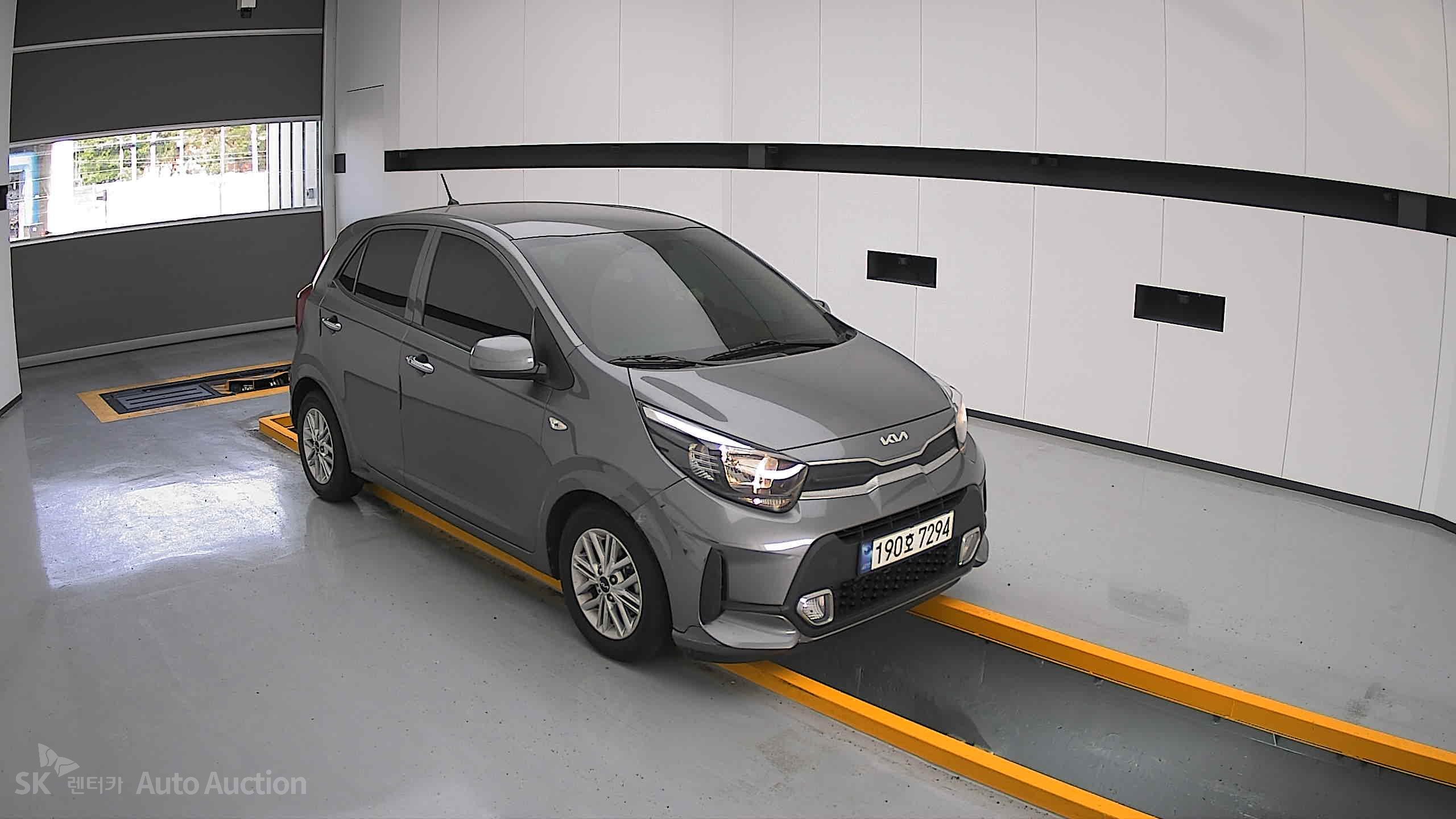 2022 - kia morning