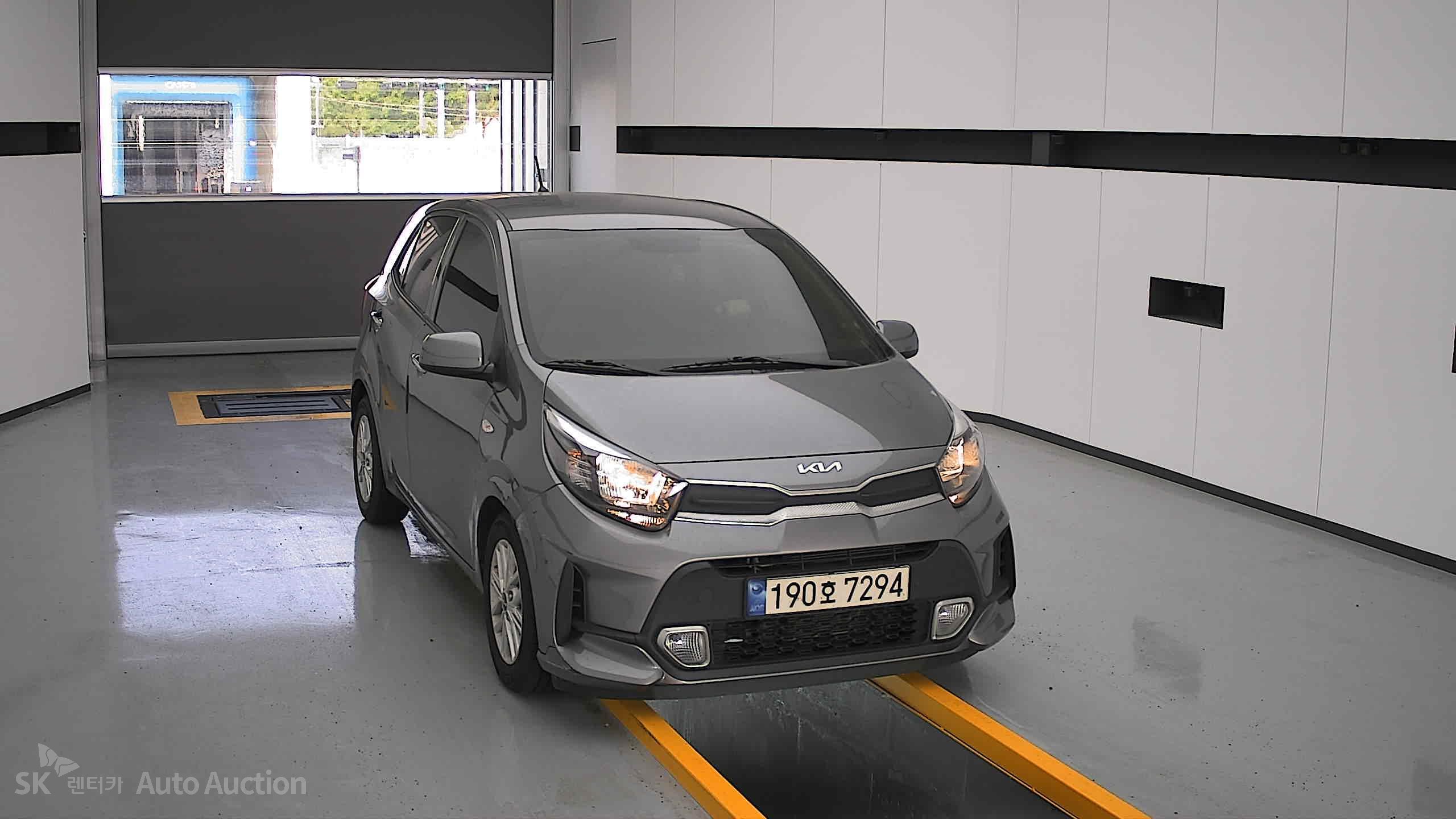 2022 - kia morning