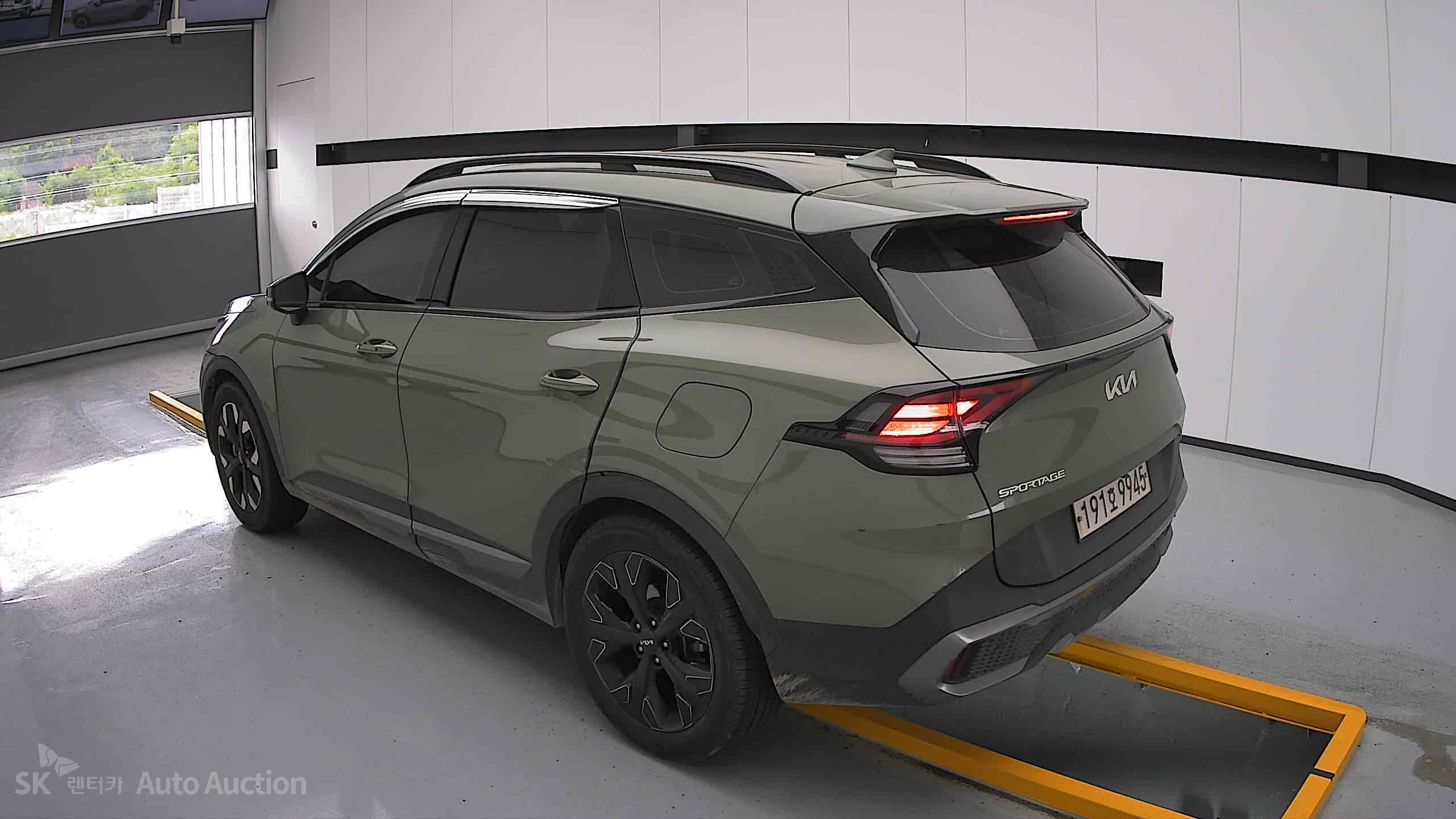 2023 - kia sportage