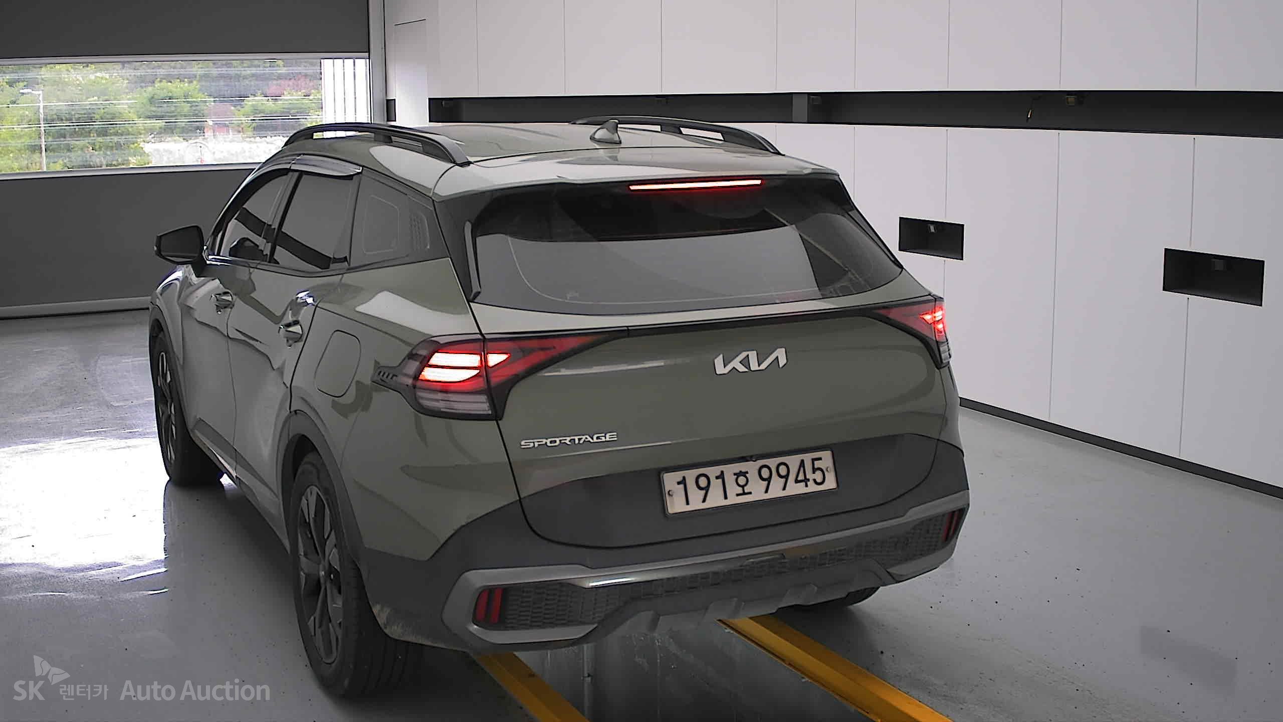2023 - kia sportage