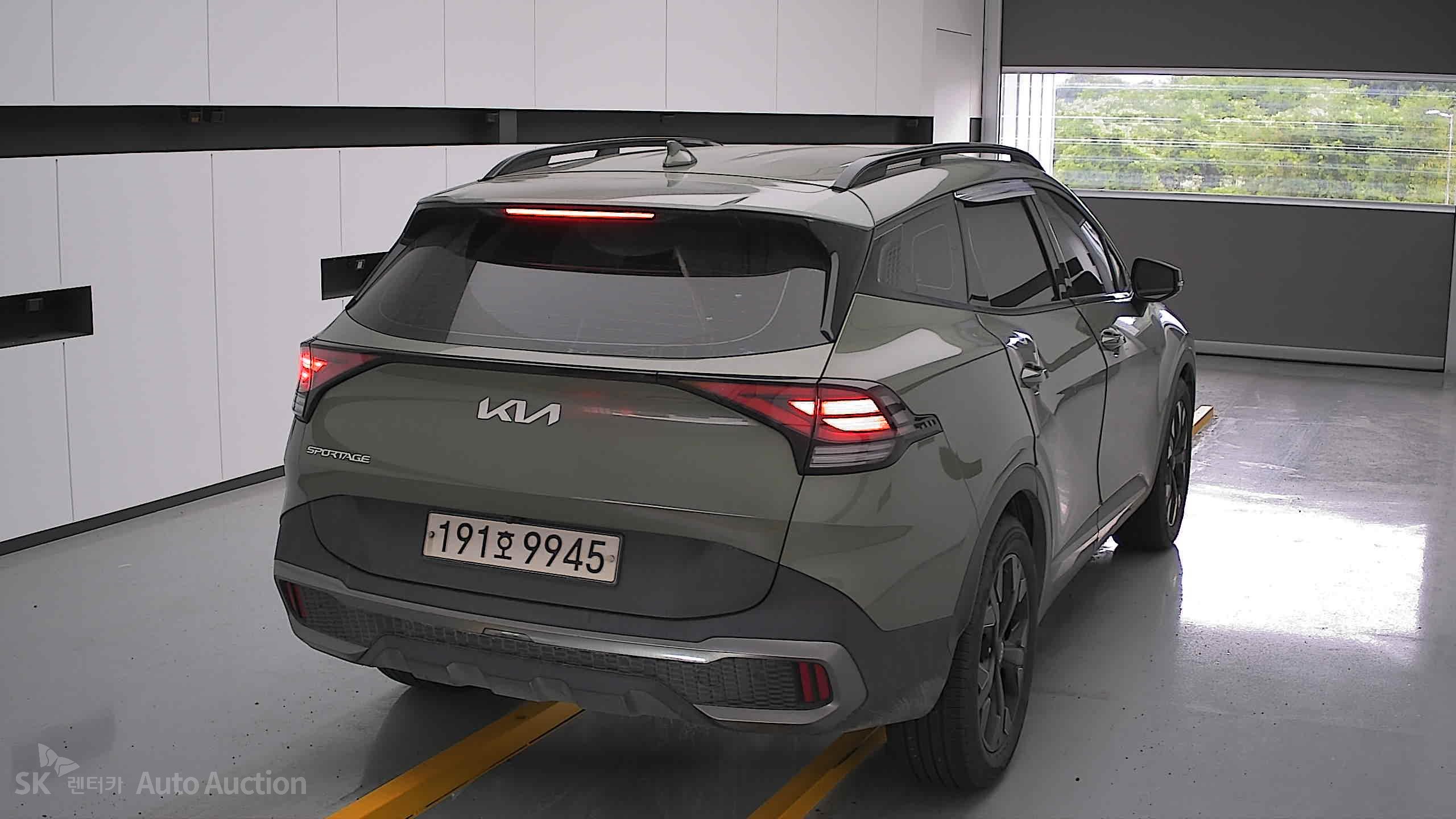 2023 - kia sportage