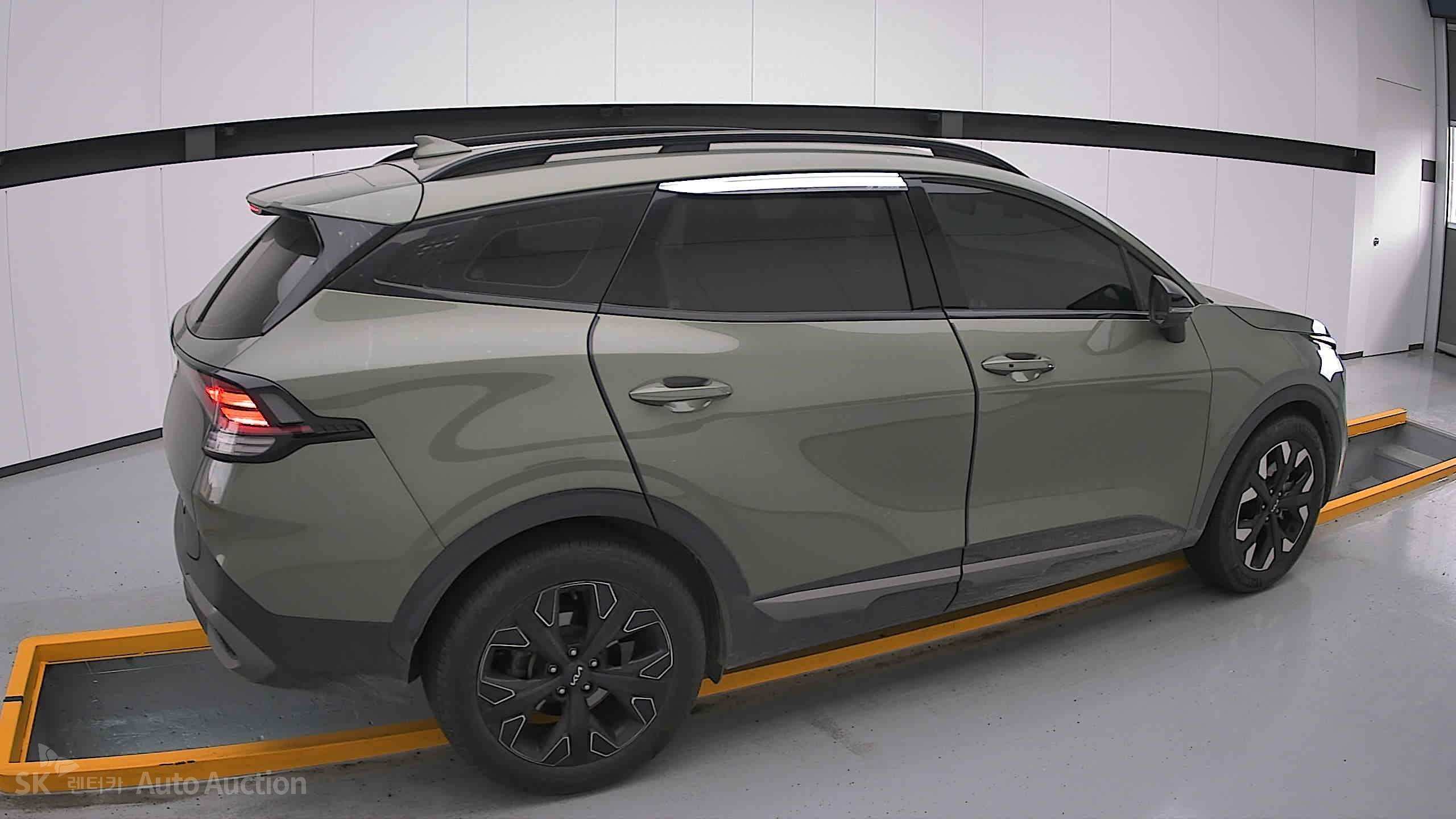2023 - kia sportage
