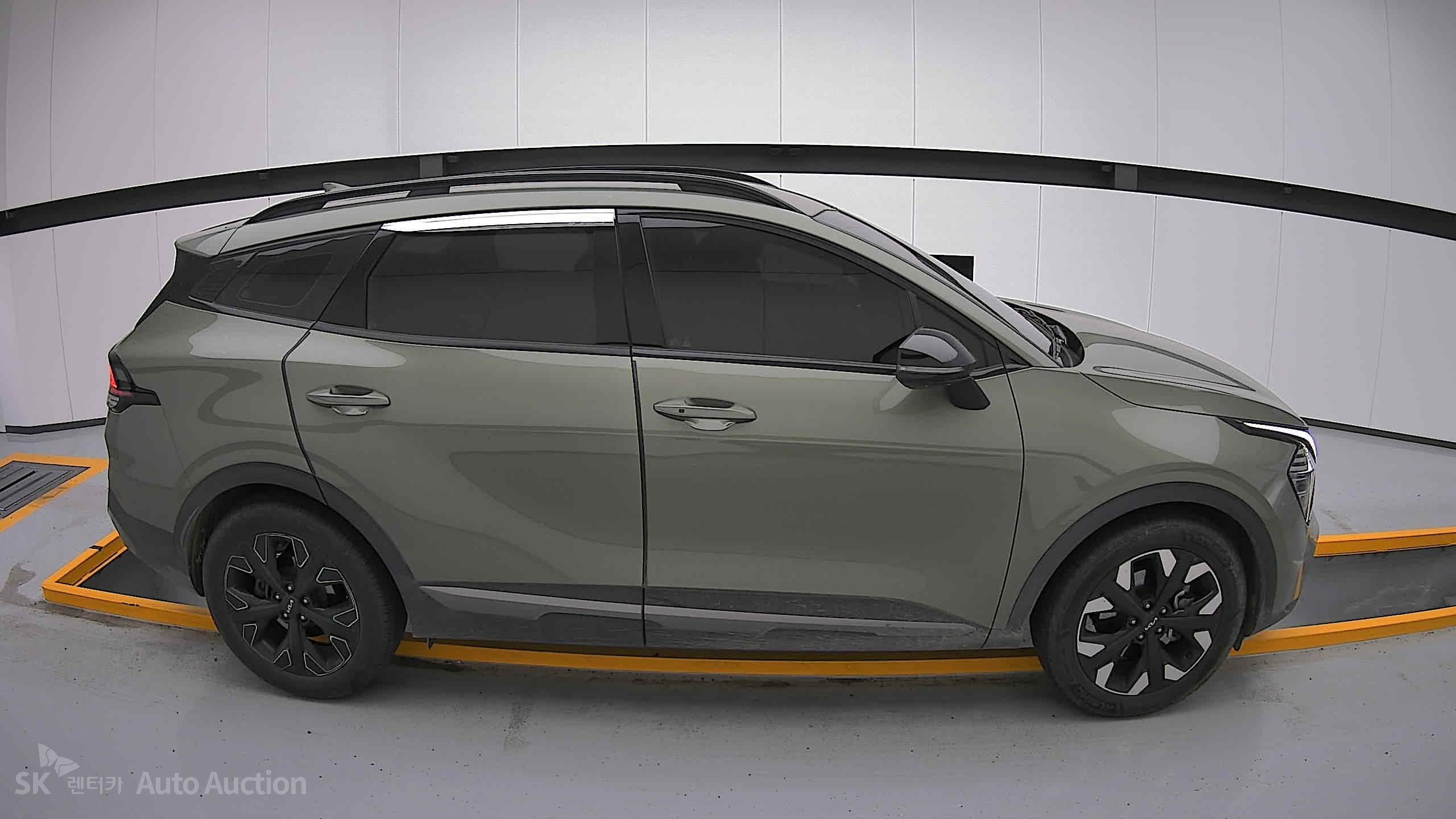 2023 - kia sportage