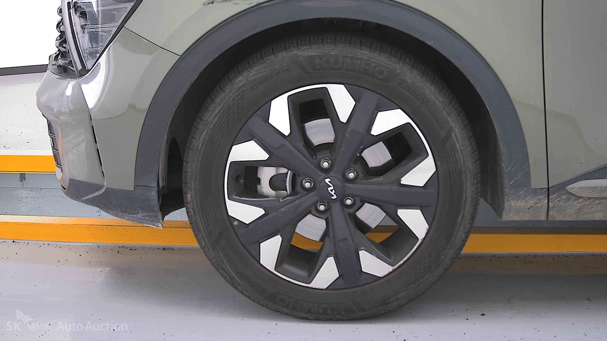 2023 - kia sportage