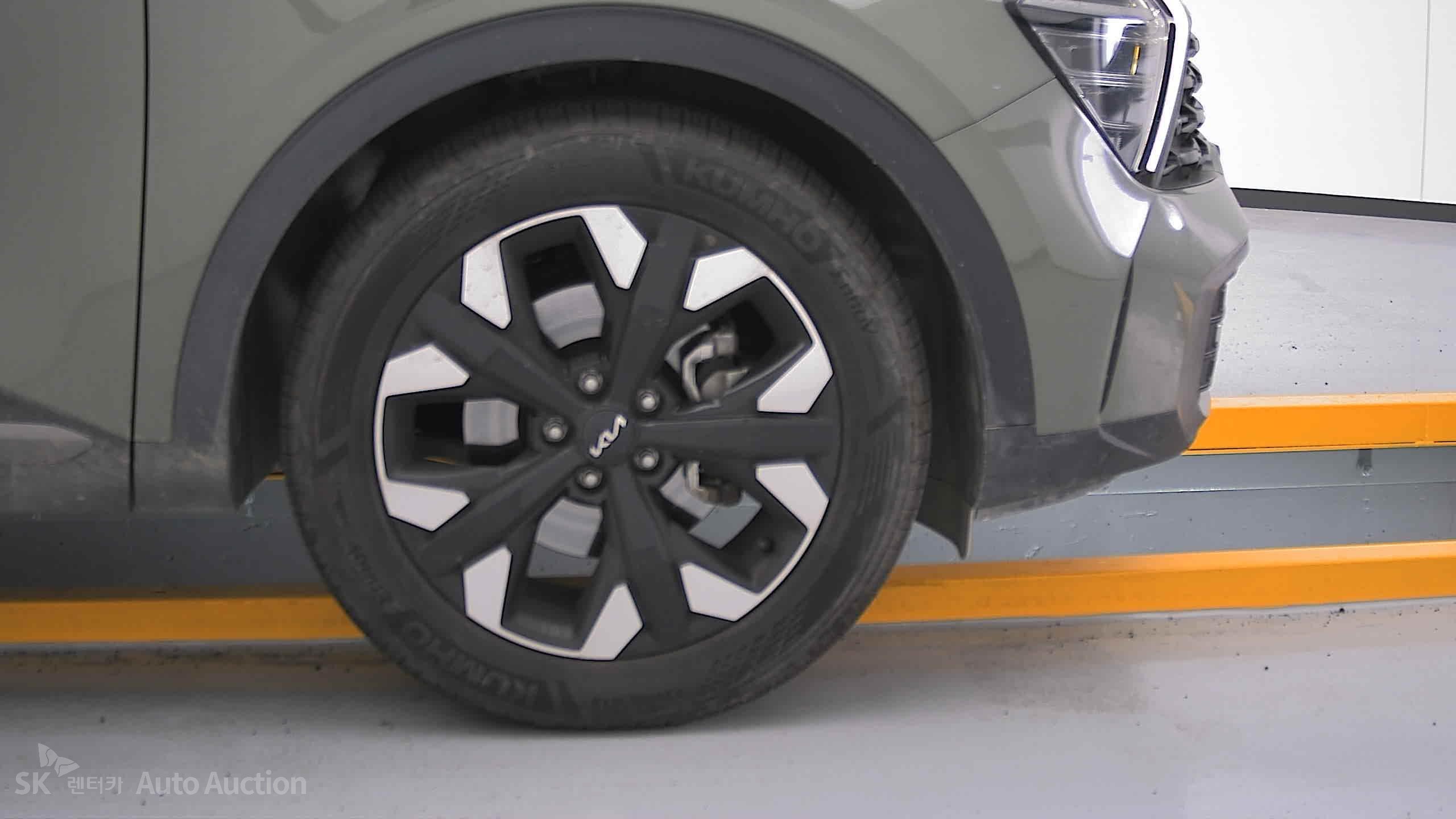 2023 - kia sportage