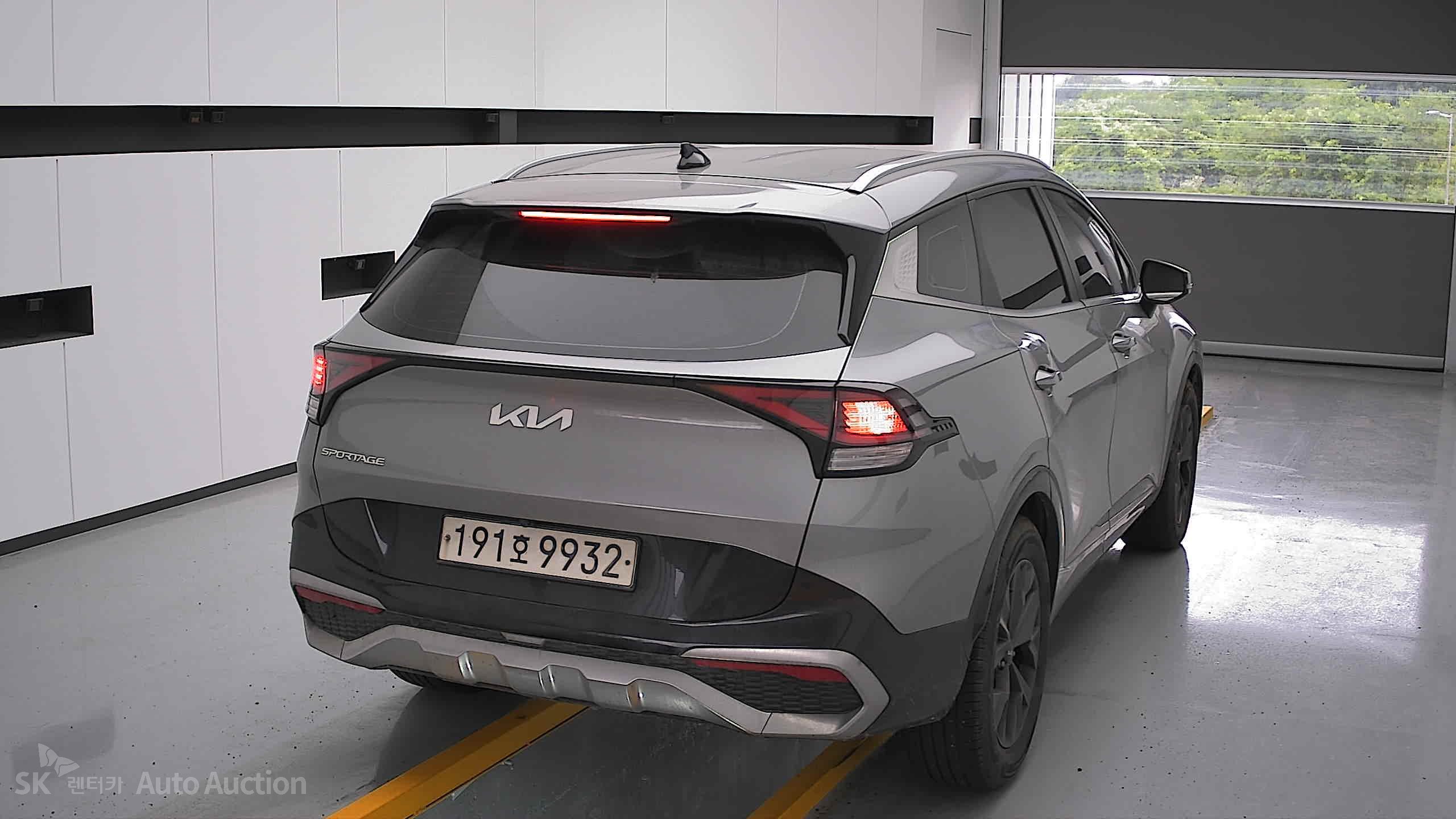 2023 - kia sportage
