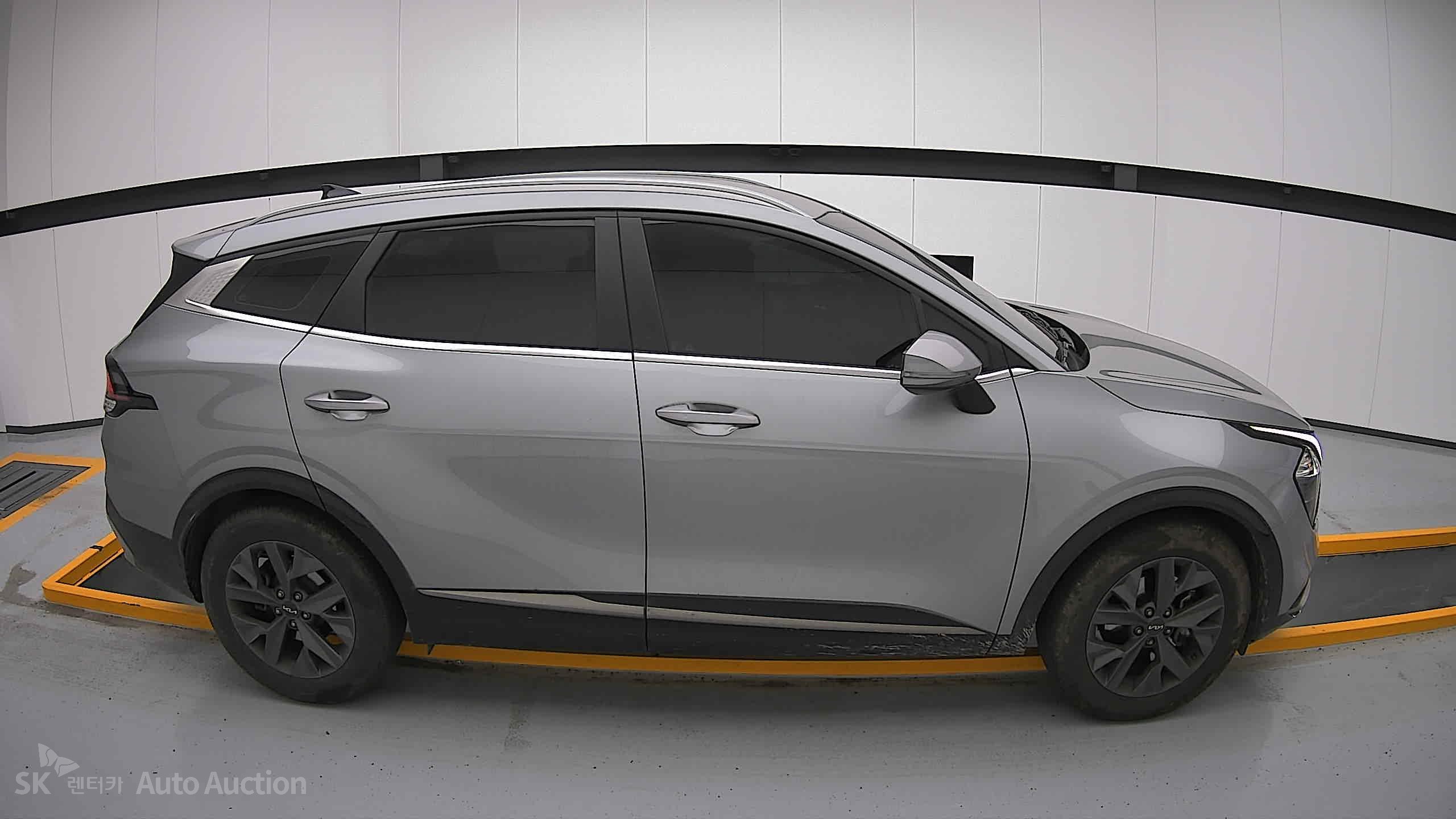 2023 - kia sportage