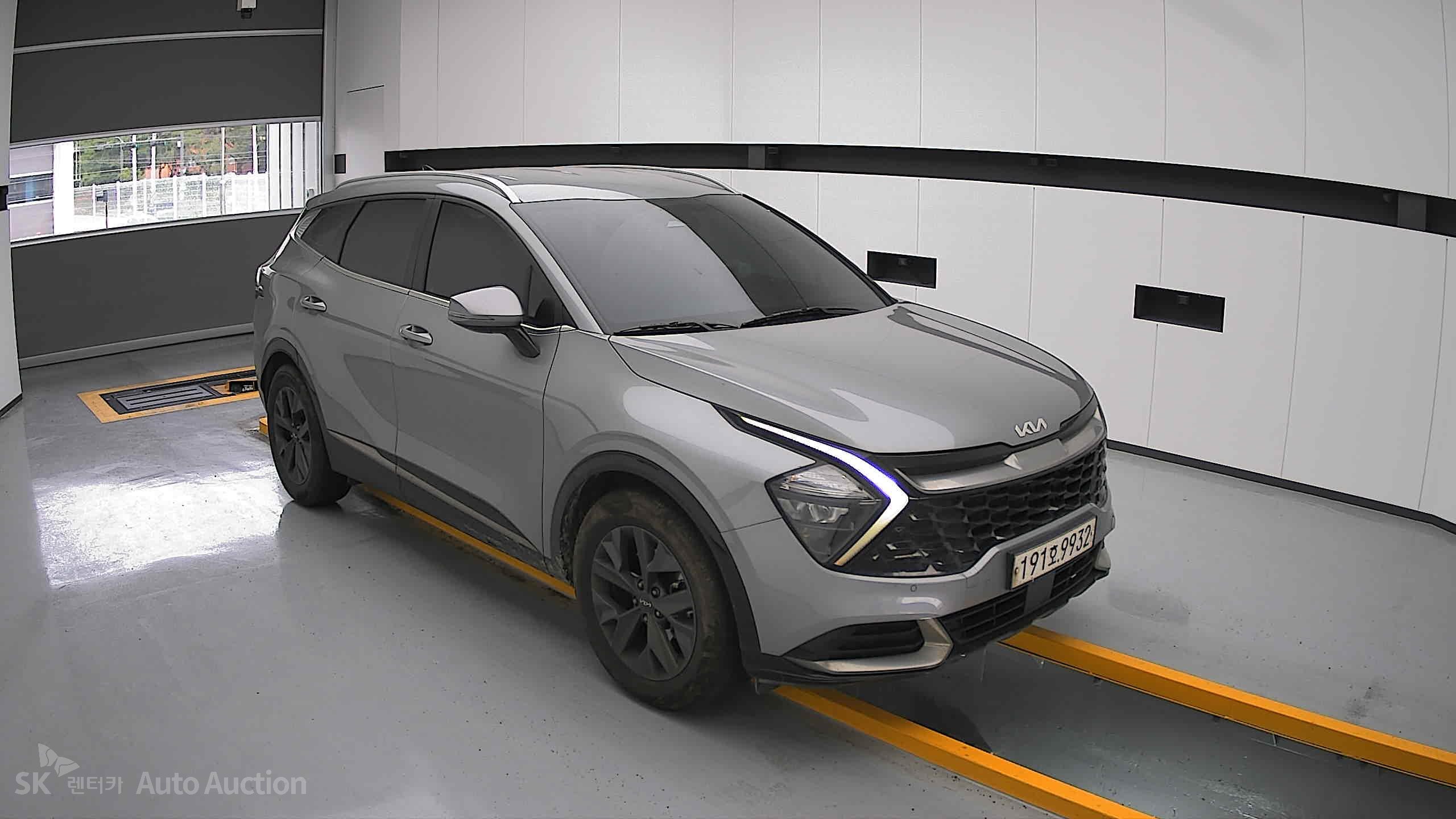 2023 - kia sportage