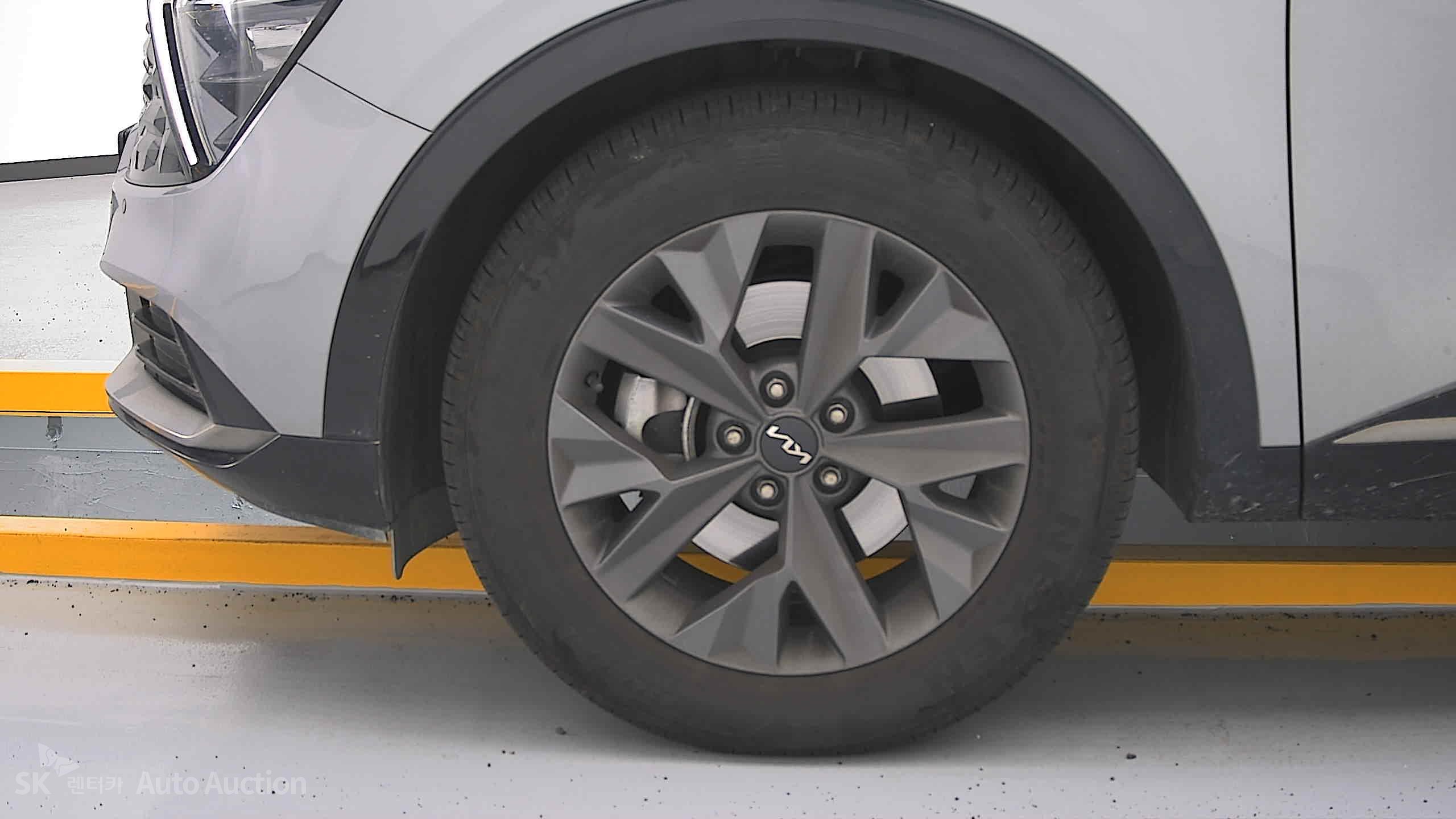 2023 - kia sportage
