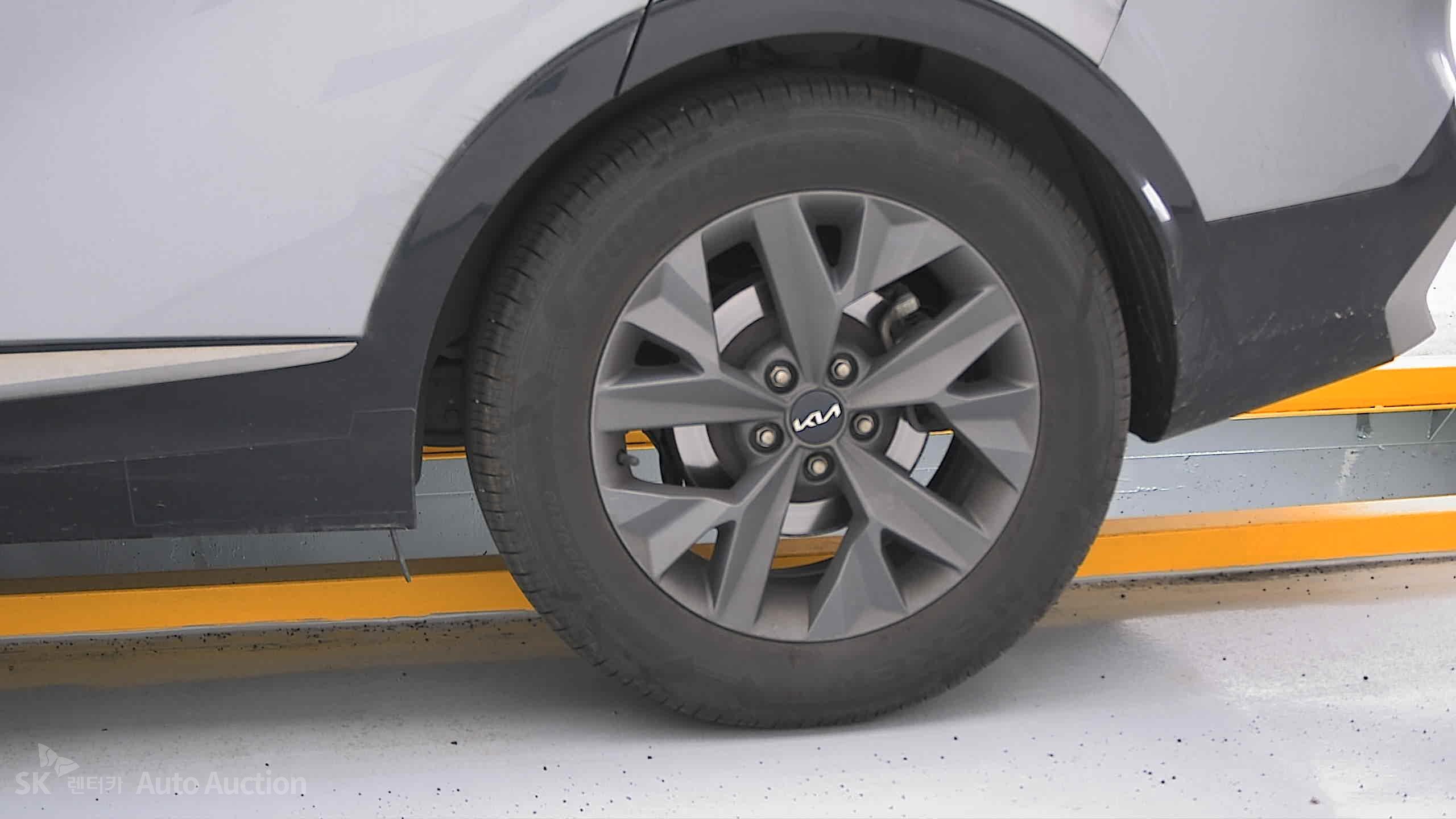 2023 - kia sportage