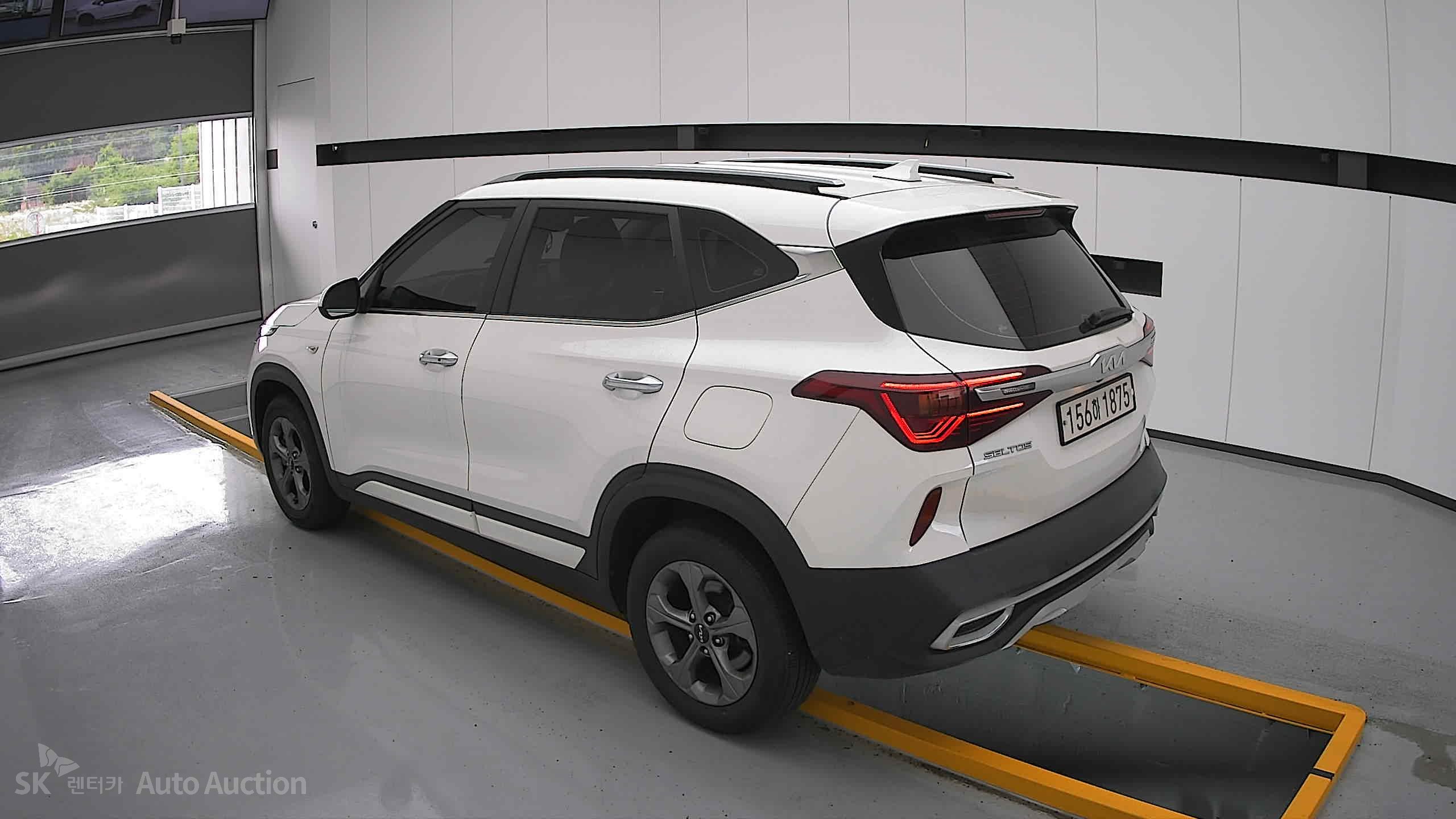 2023 - kia seltos