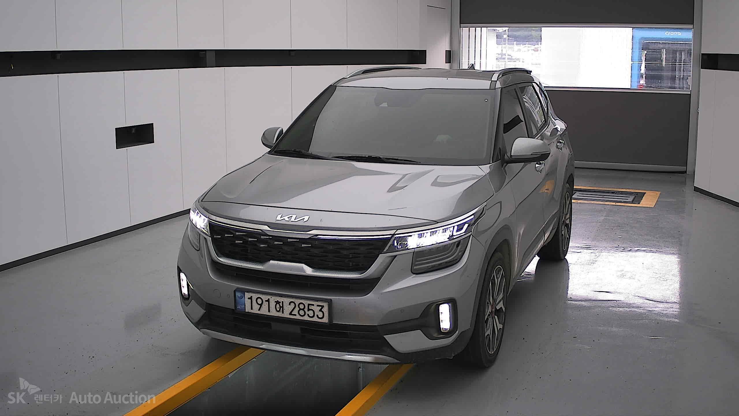 2023 - kia seltos