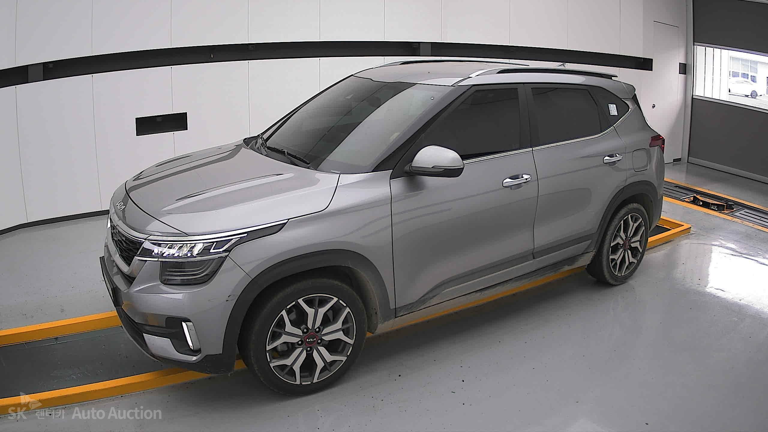 2023 - kia seltos