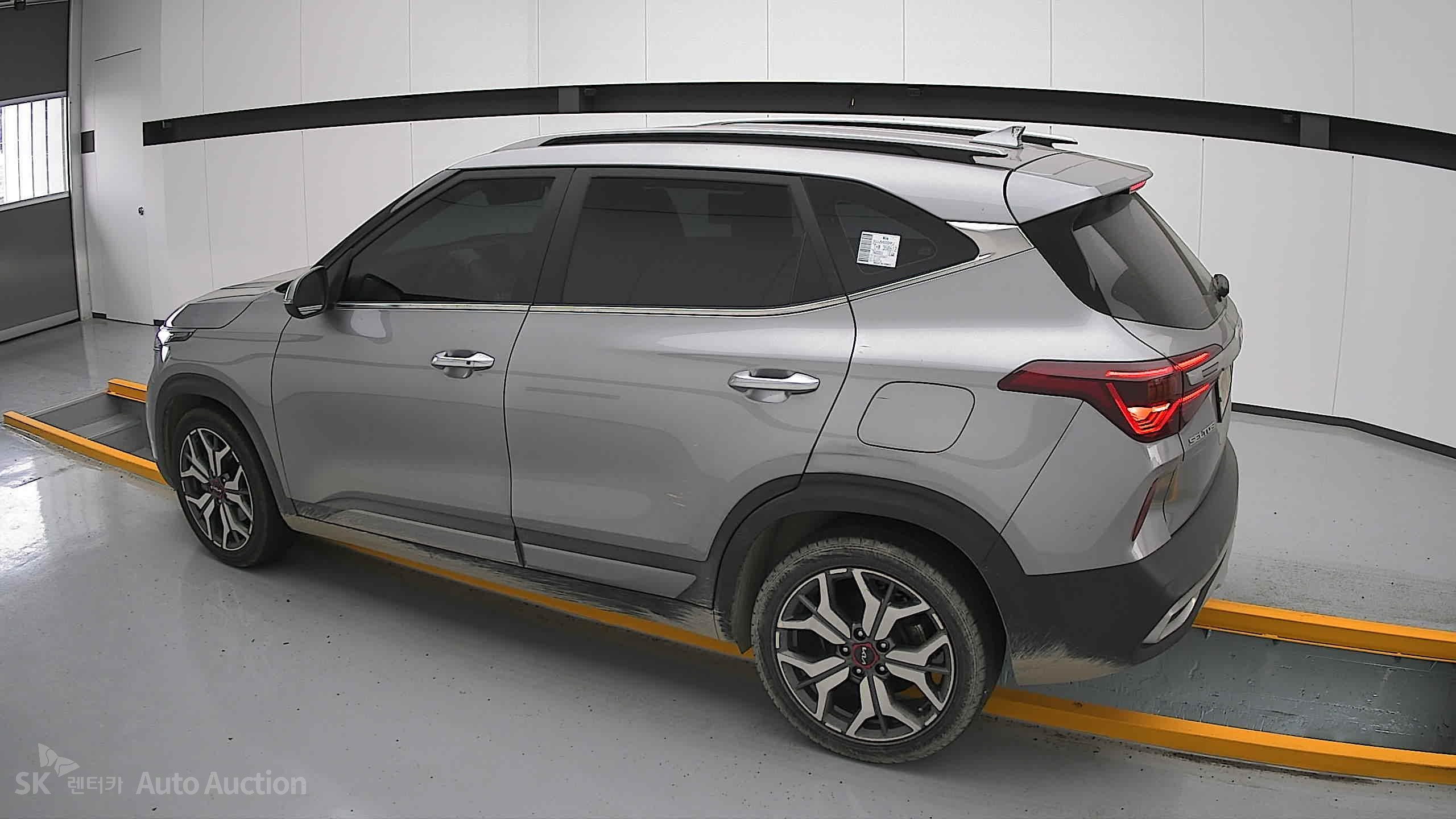 2023 - kia seltos