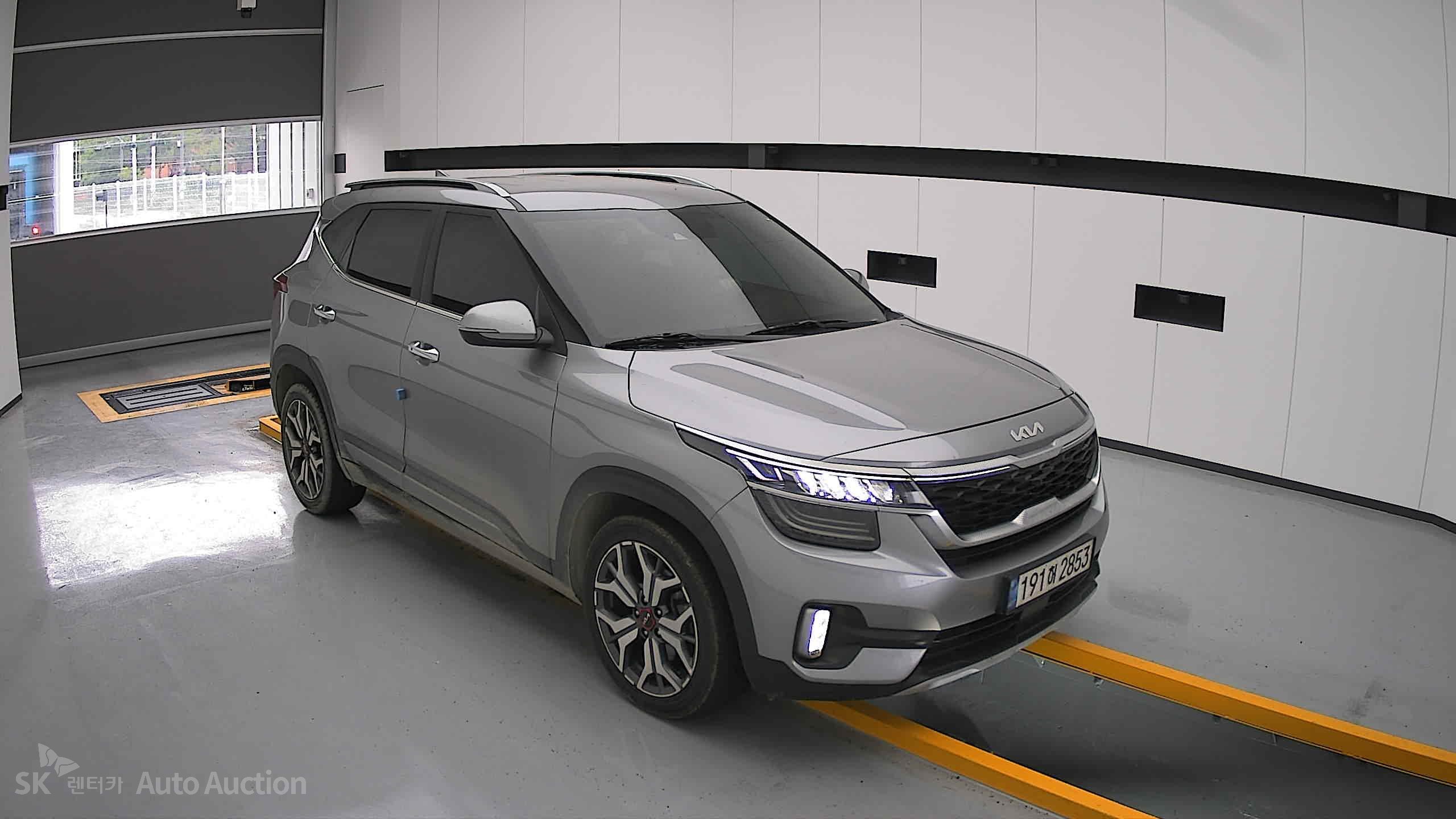 2023 - kia seltos