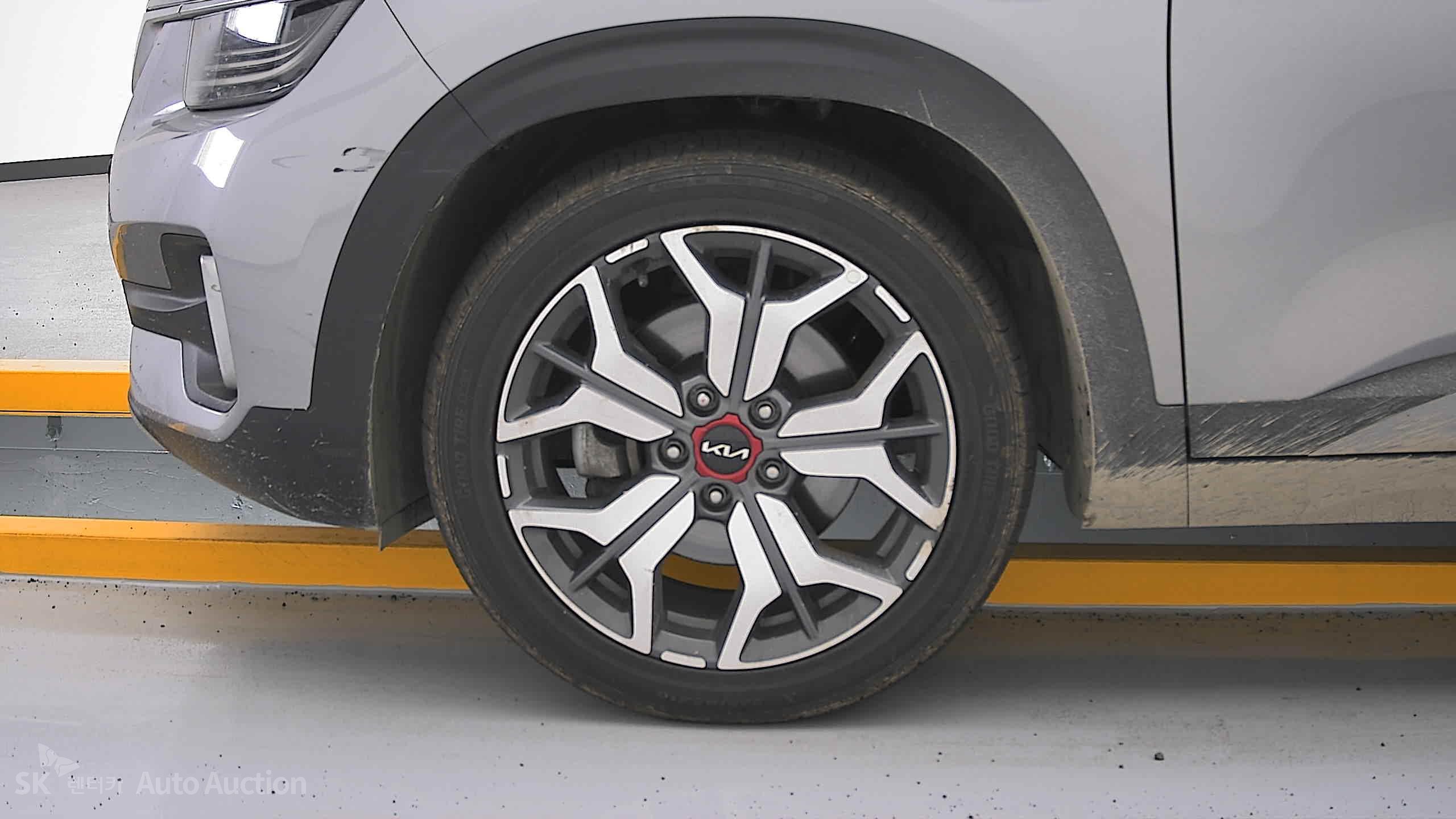 2023 - kia seltos