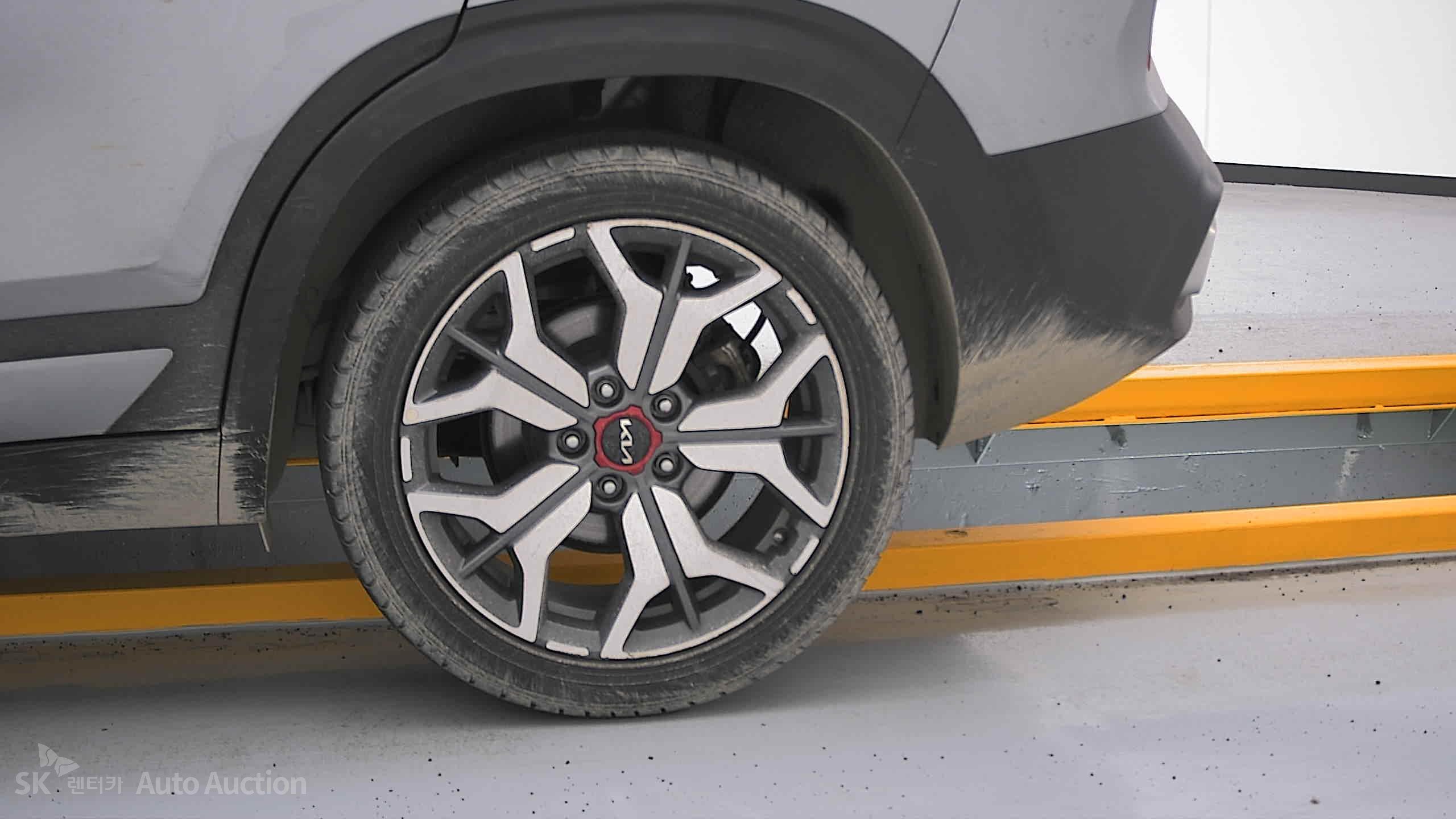 2023 - kia seltos