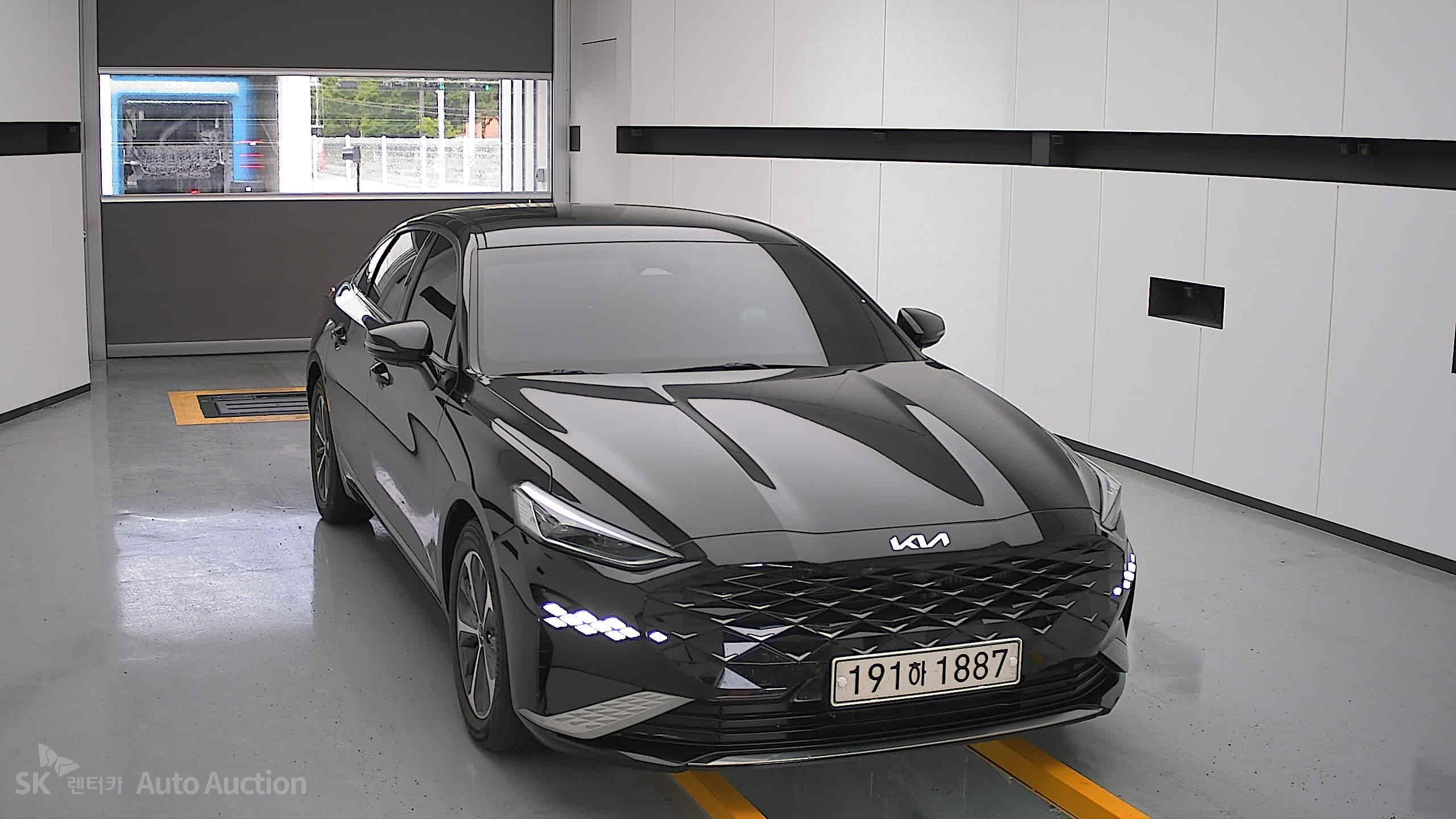 2022 - kia k8