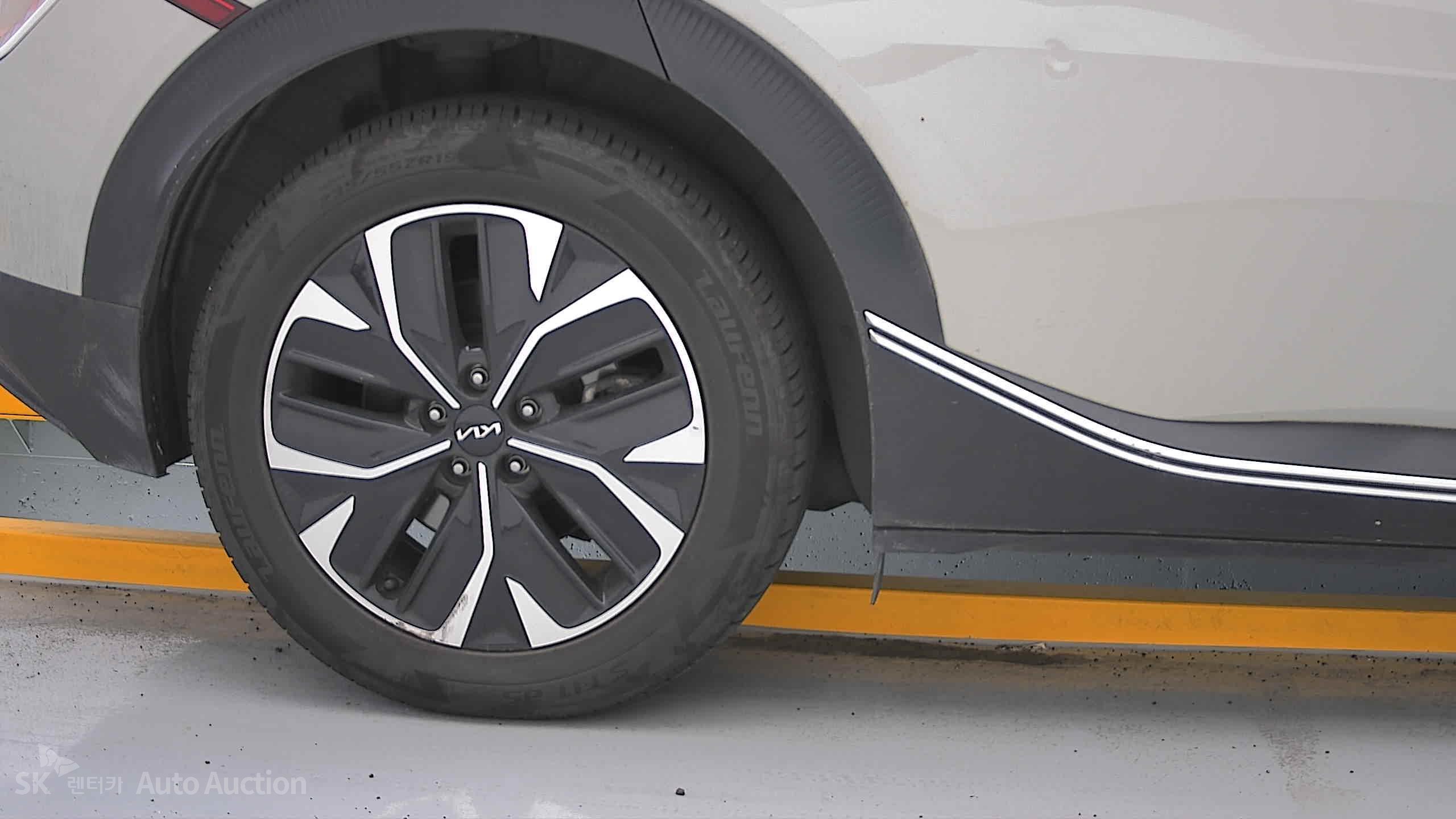 2022 - kia ev6