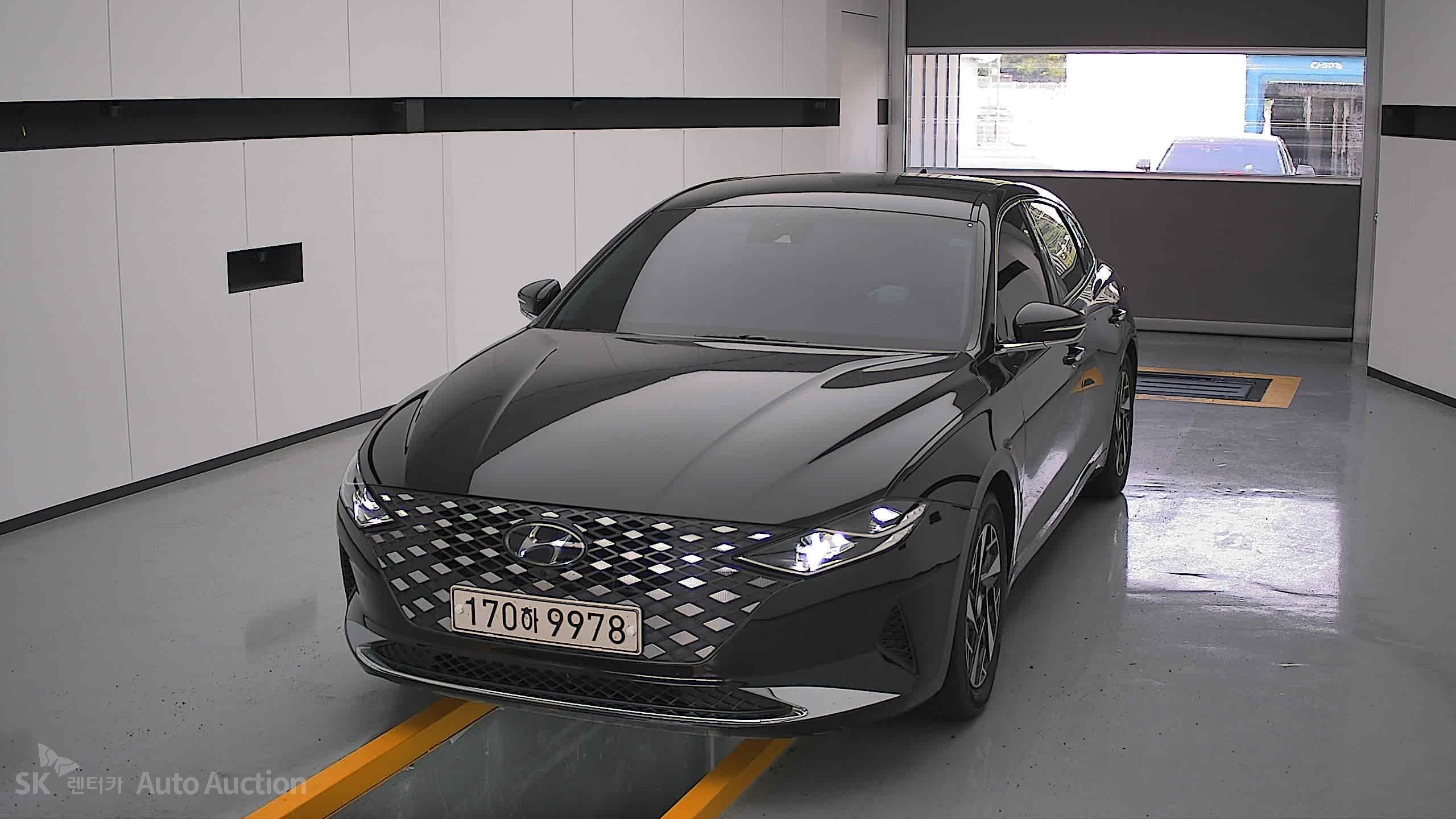 2022 - hyundai grandeur