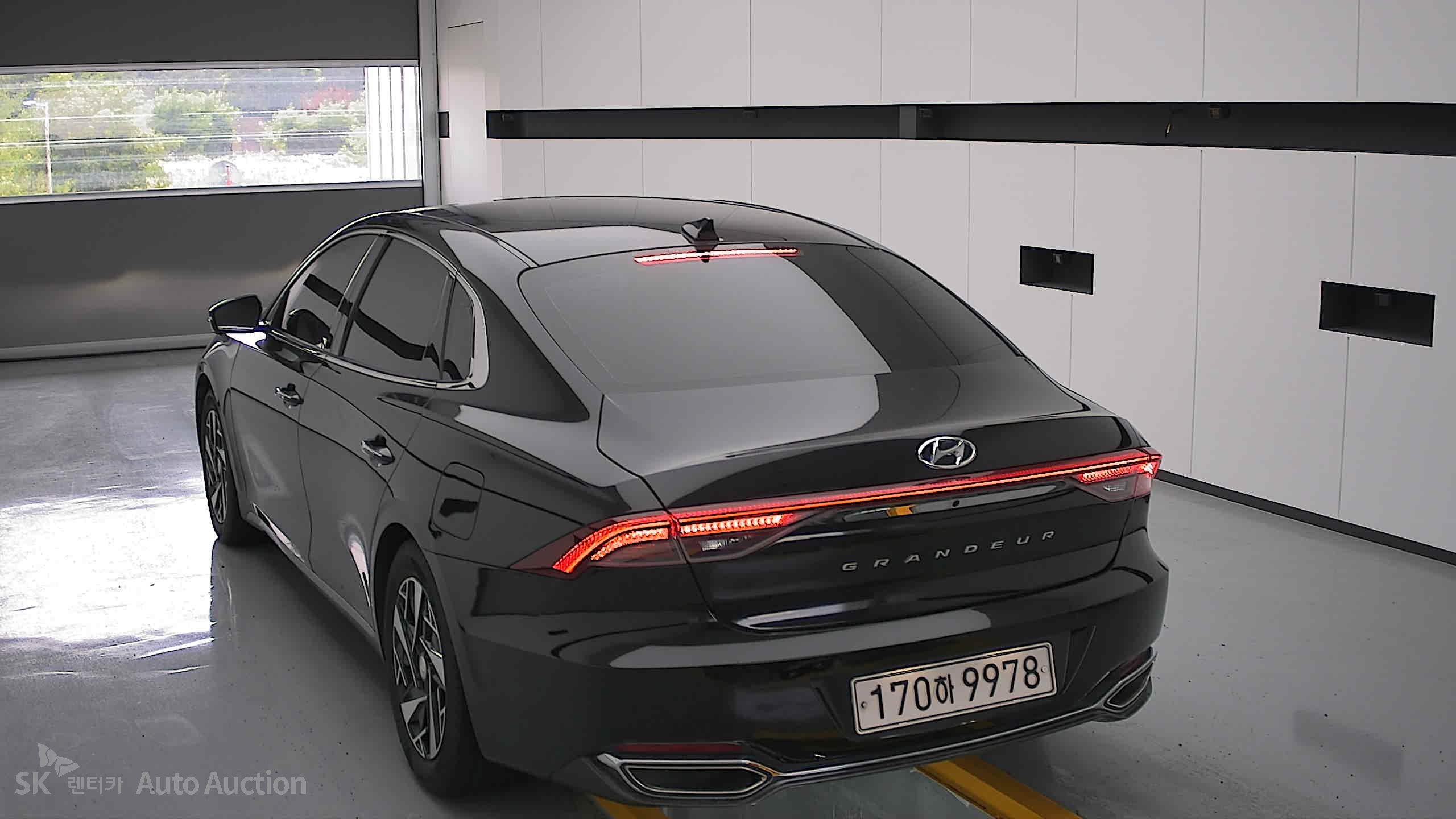 2022 - hyundai grandeur