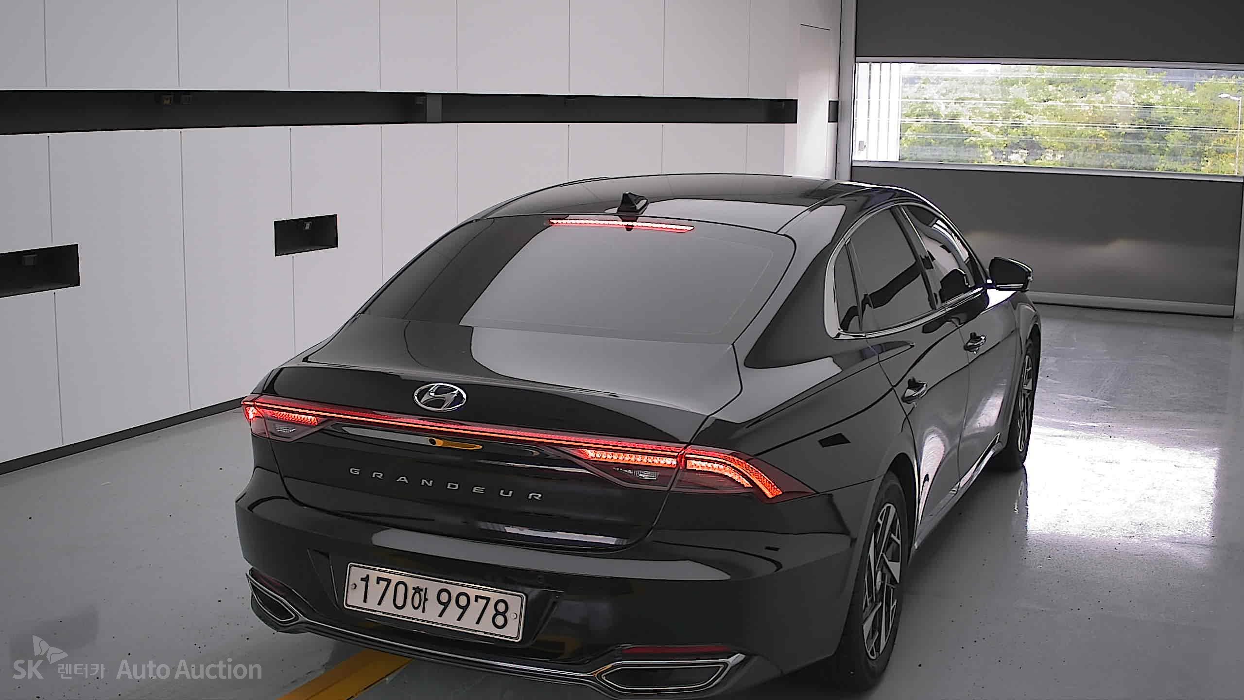 2022 - hyundai grandeur