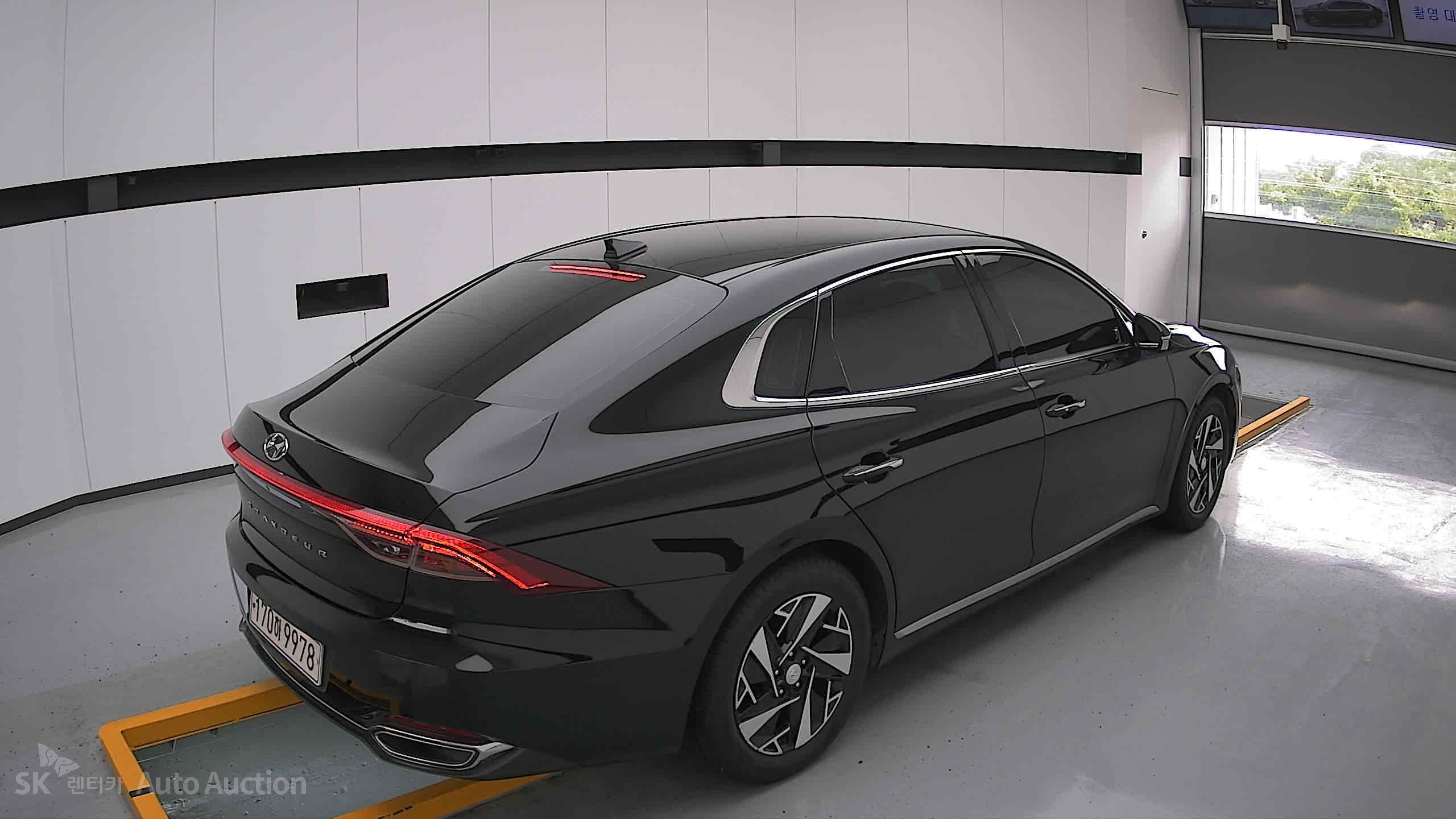 2022 - hyundai grandeur