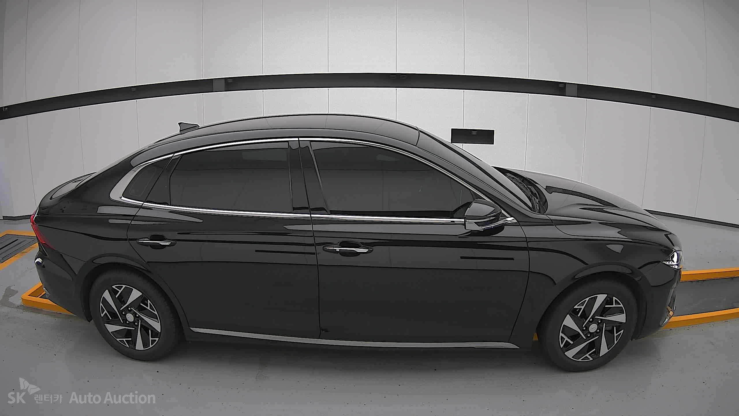 2022 - hyundai grandeur