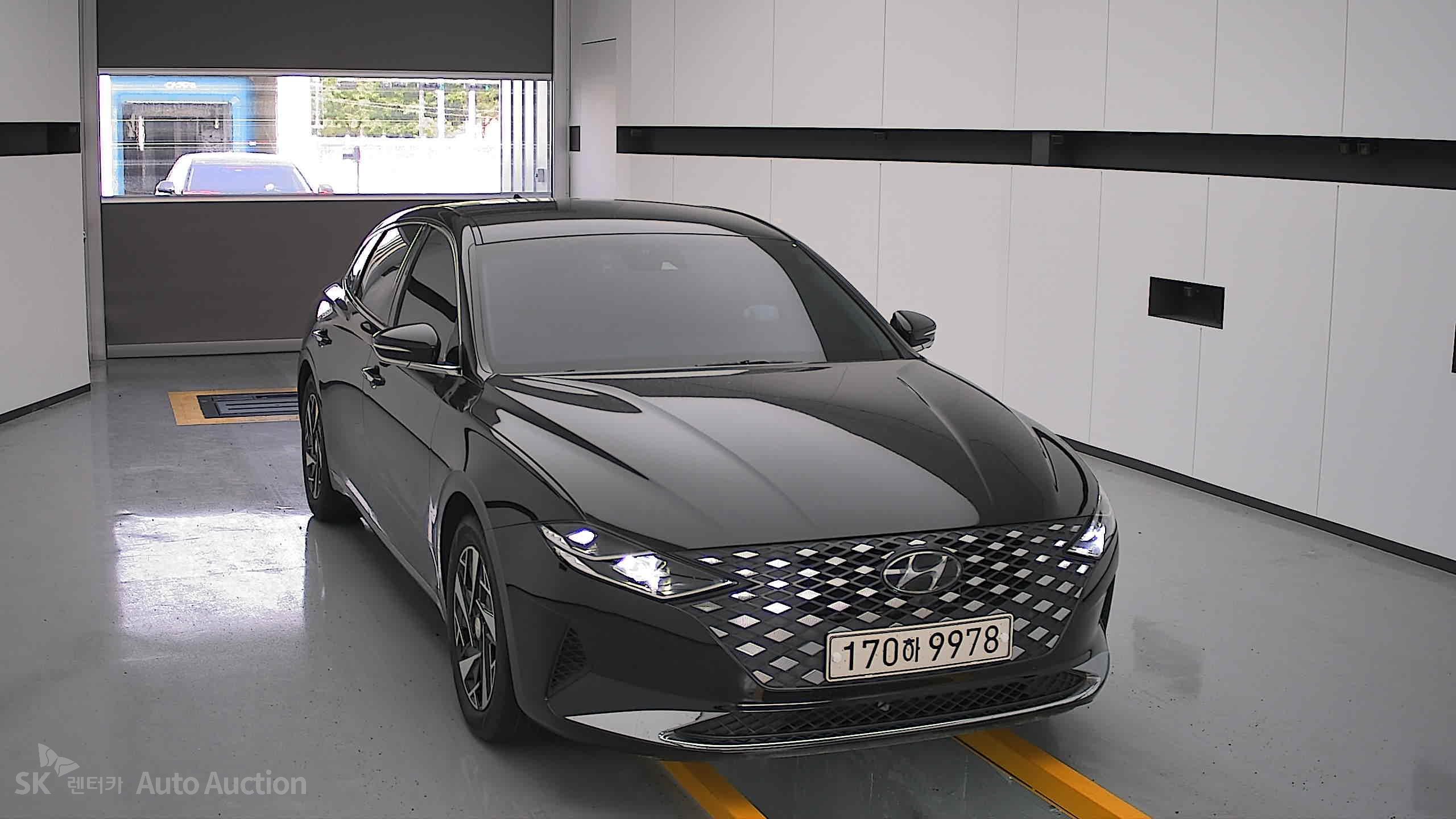 2022 - hyundai grandeur