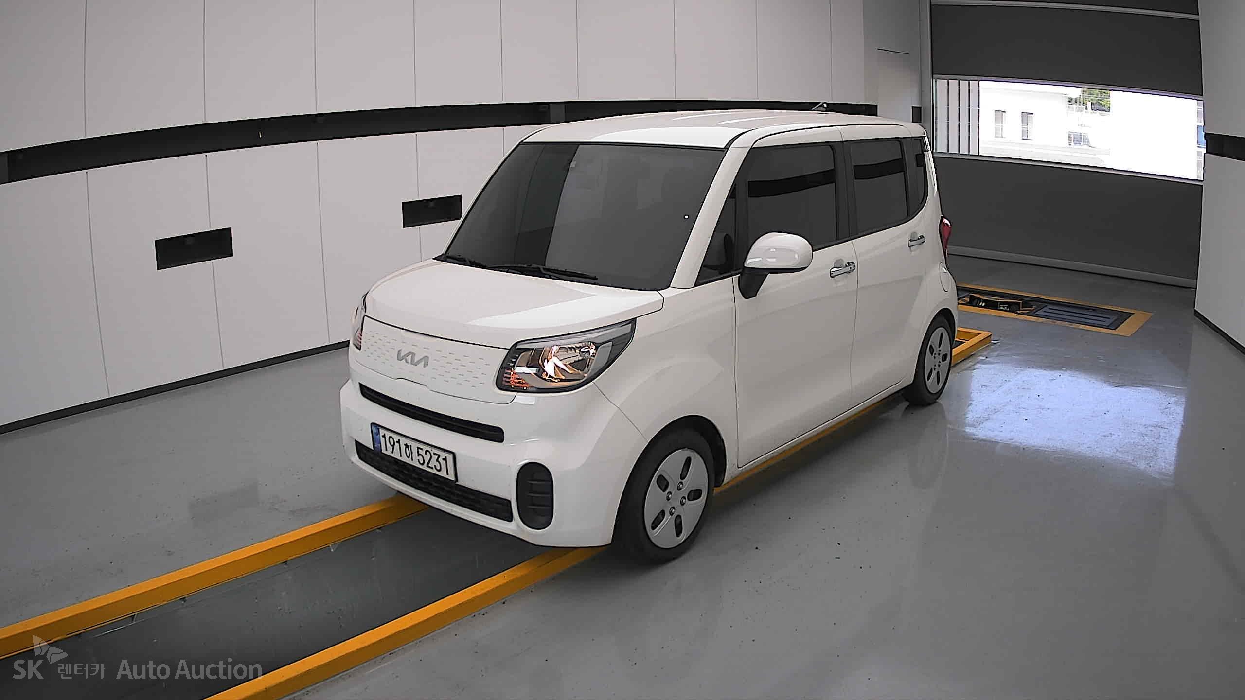 2022 - kia ray