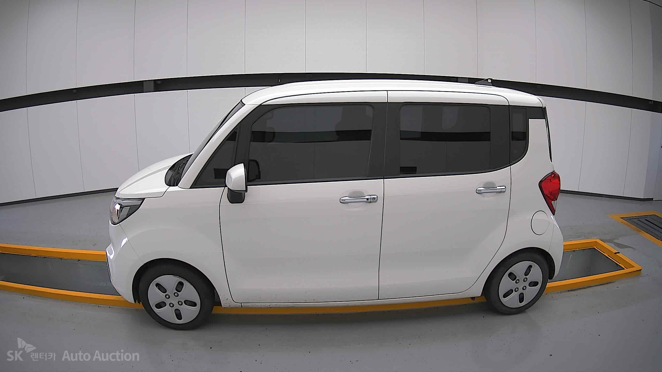 2022 - kia ray
