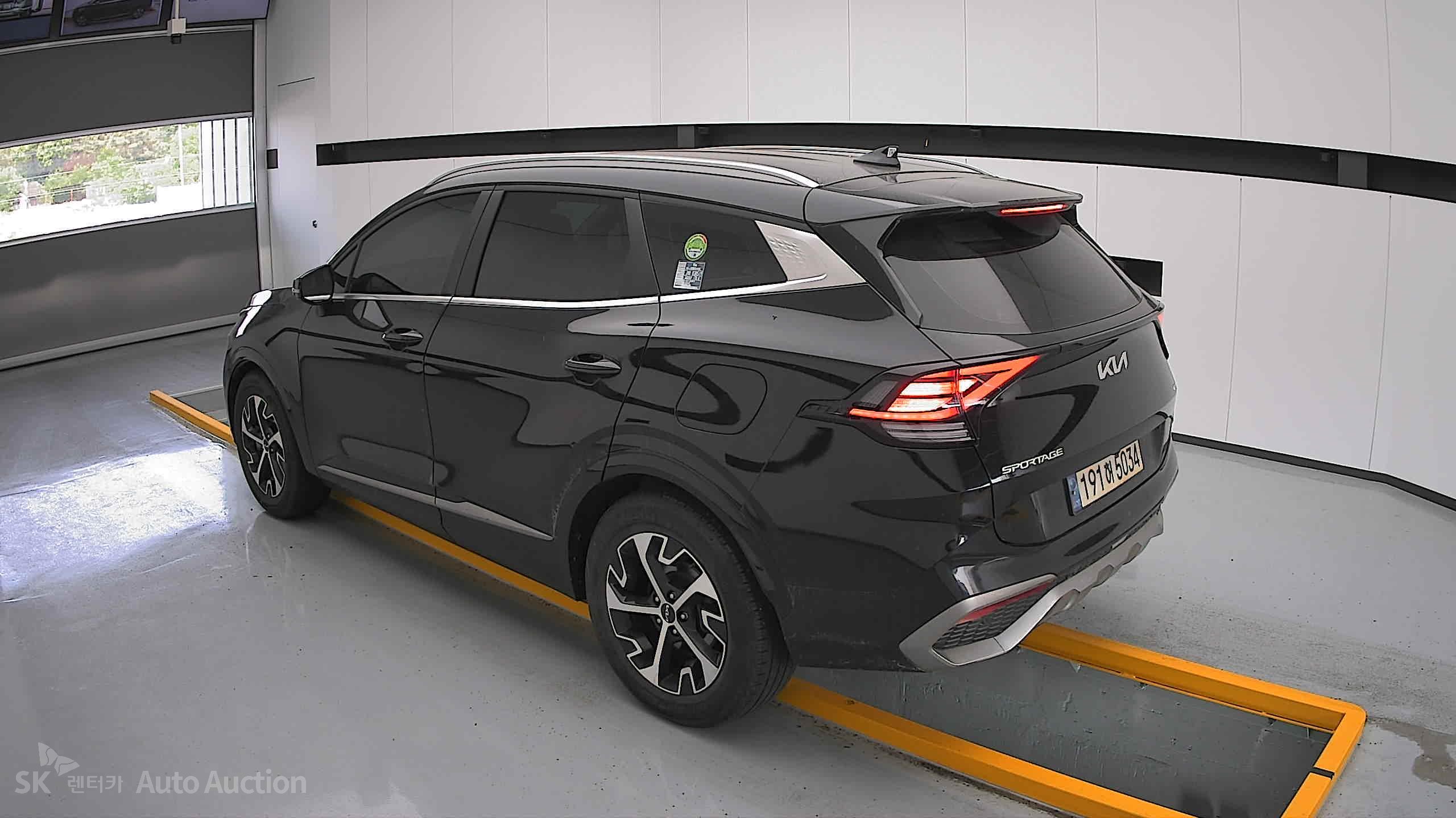 2022 - kia sportage