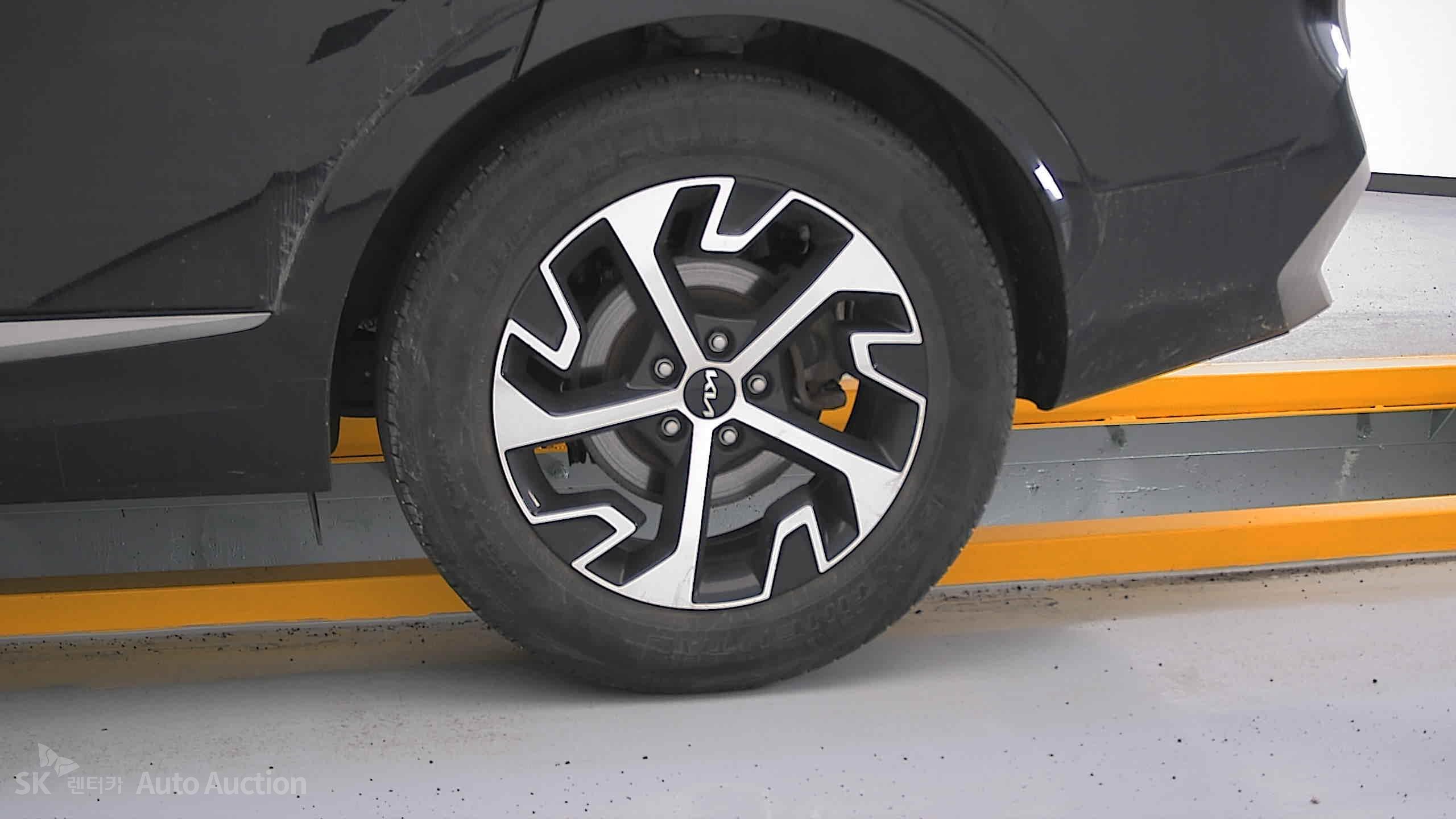 2022 - kia sportage
