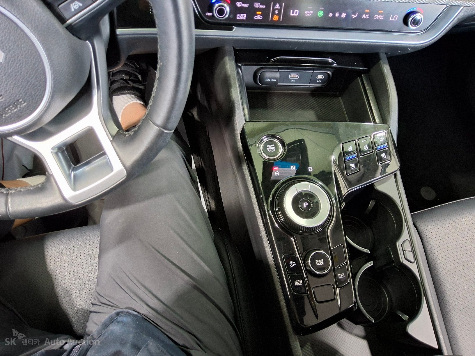2022 - kia sportage
