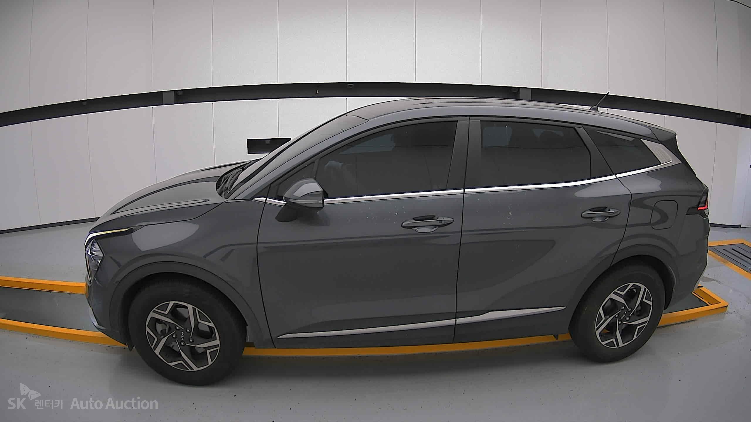 2023 - kia sportage