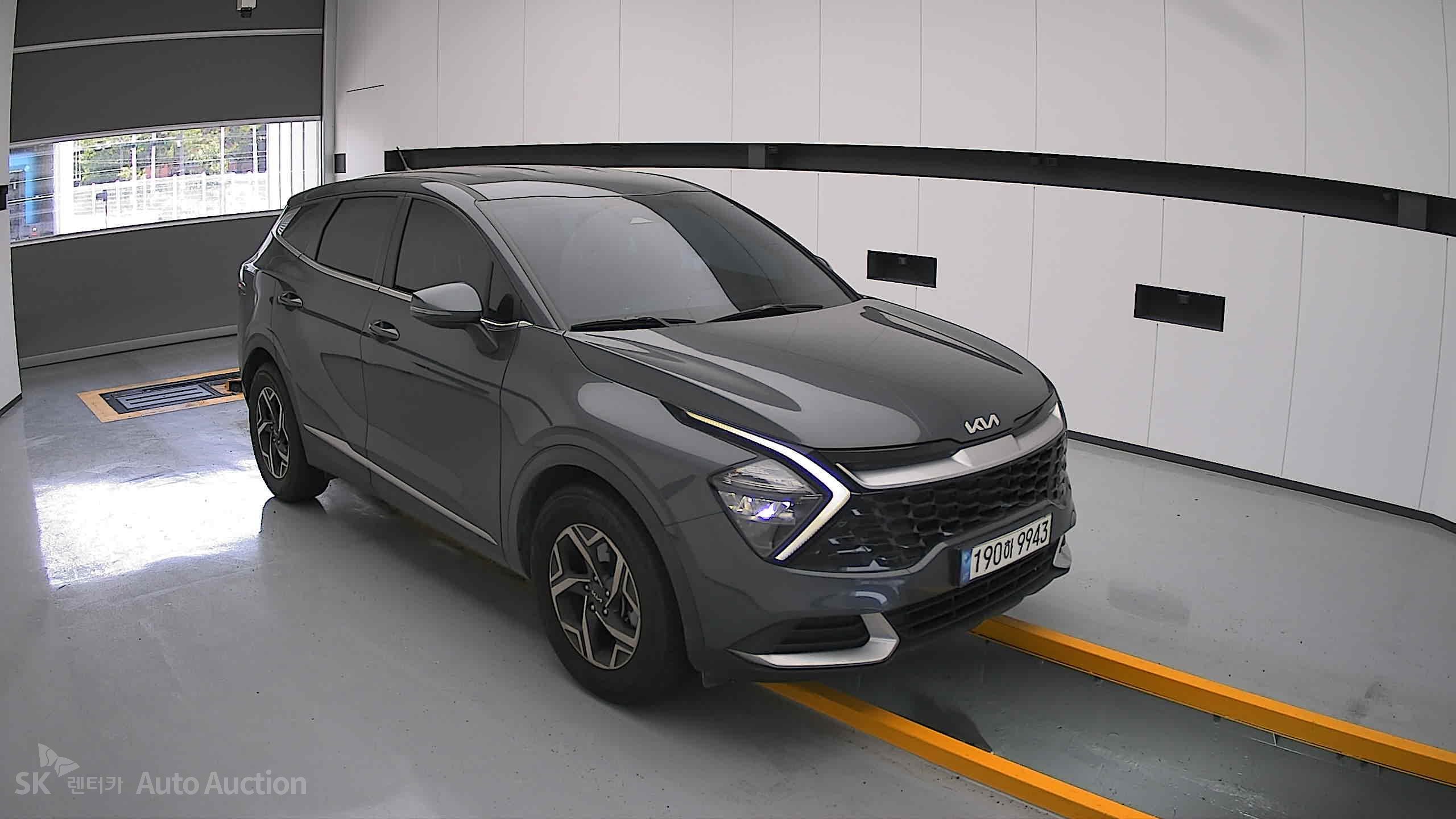2023 - kia sportage