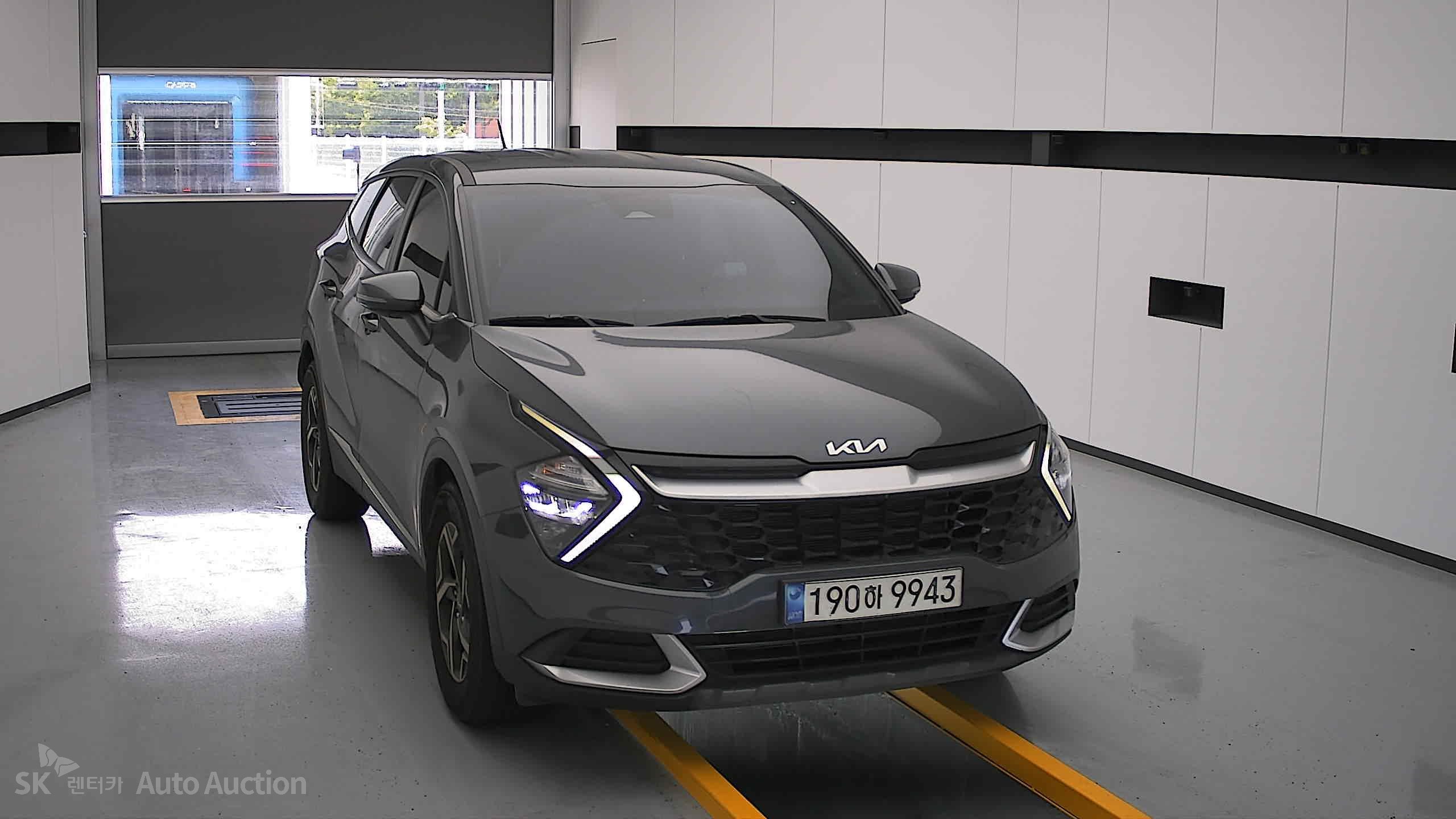 2023 - kia sportage