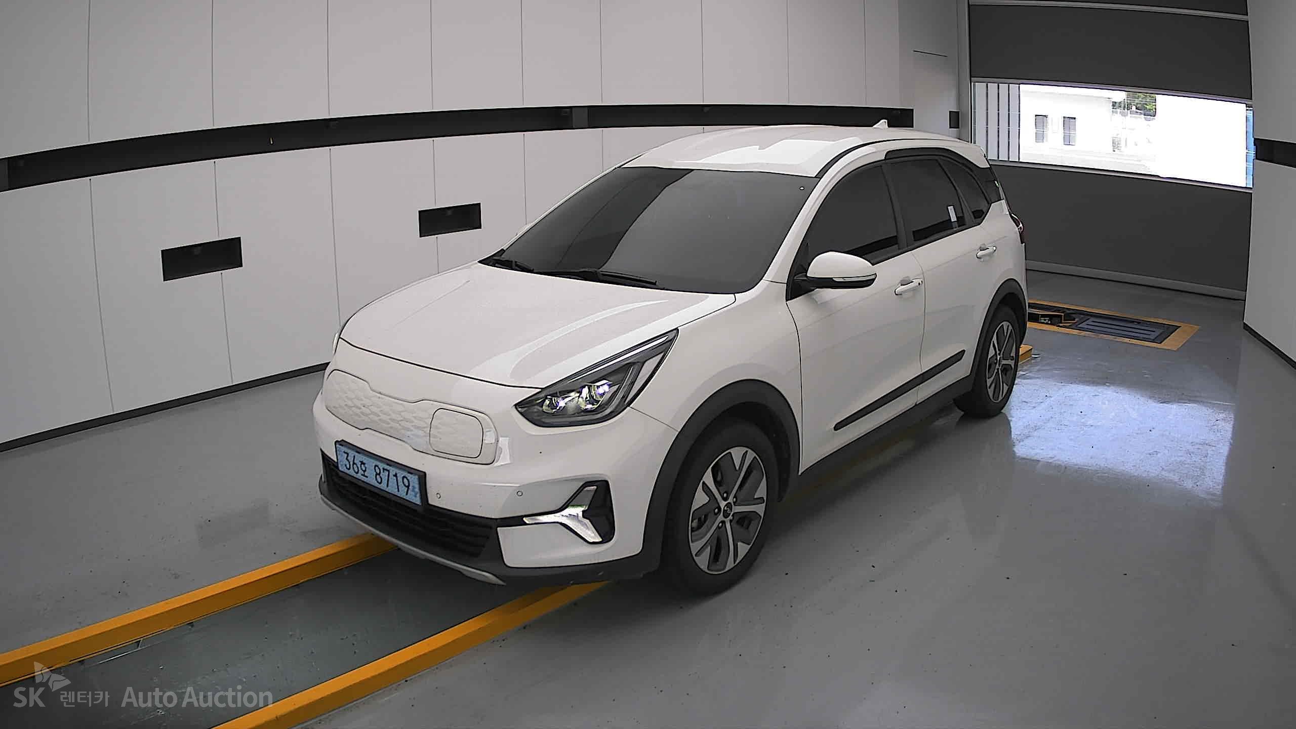 2023 - kia niro