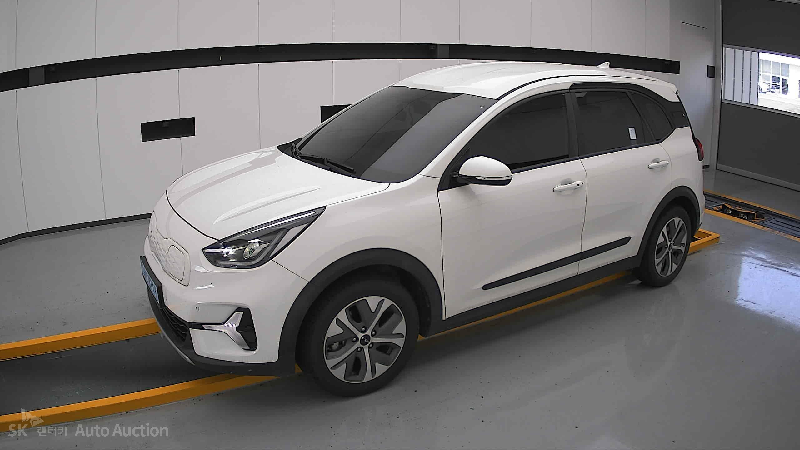 2023 - kia niro